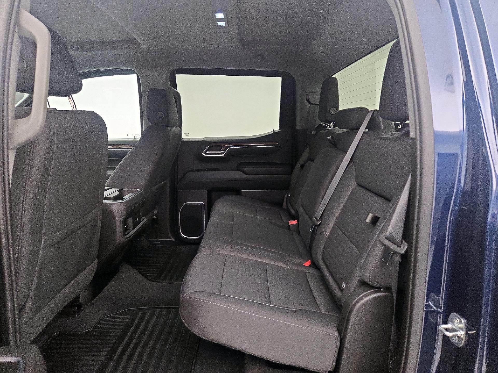 Thumbnail: 2022 Chevrolet Silverado 1500 - 19