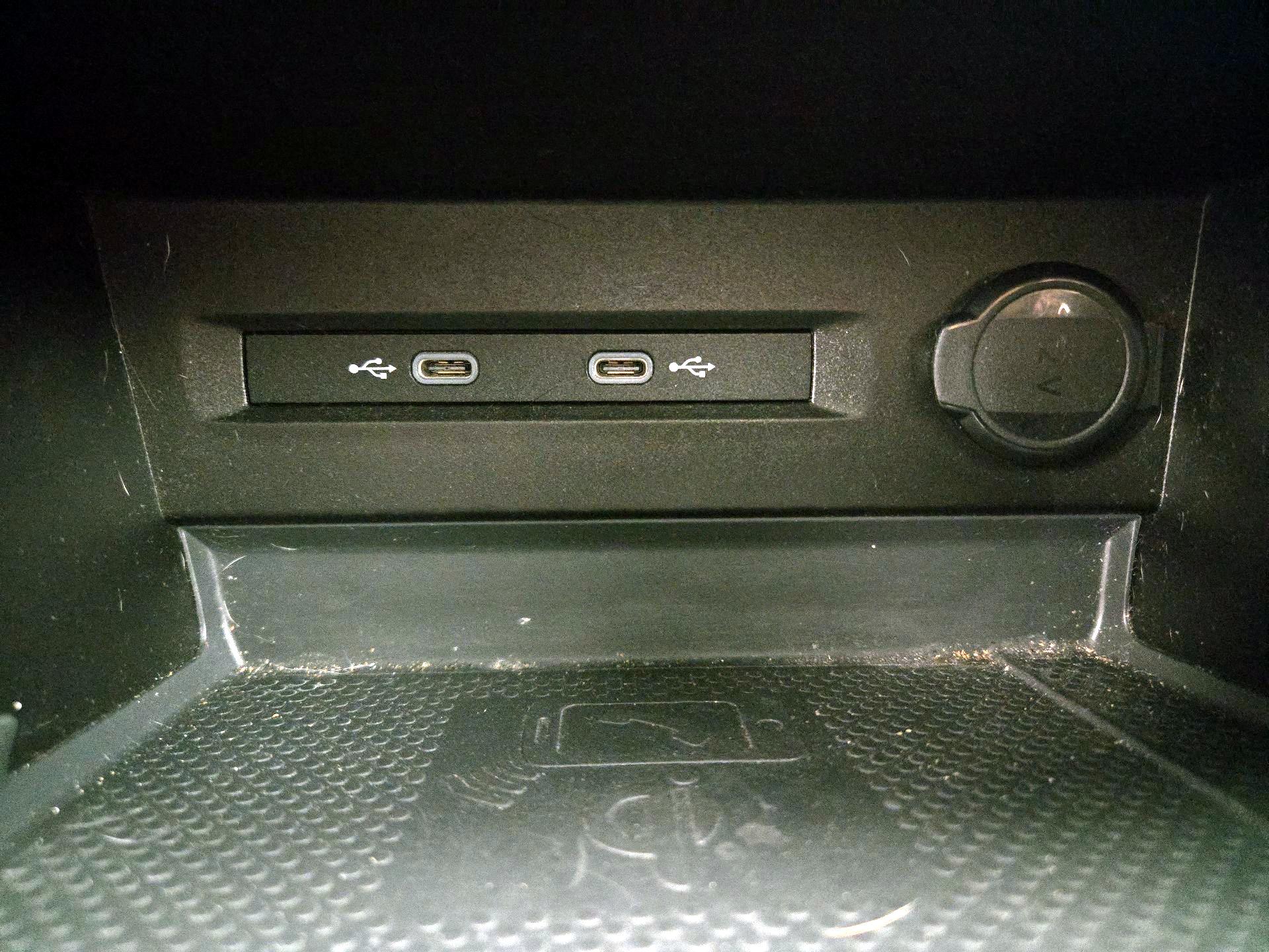 Thumbnail: 2022 Volkswagen Taos - 18