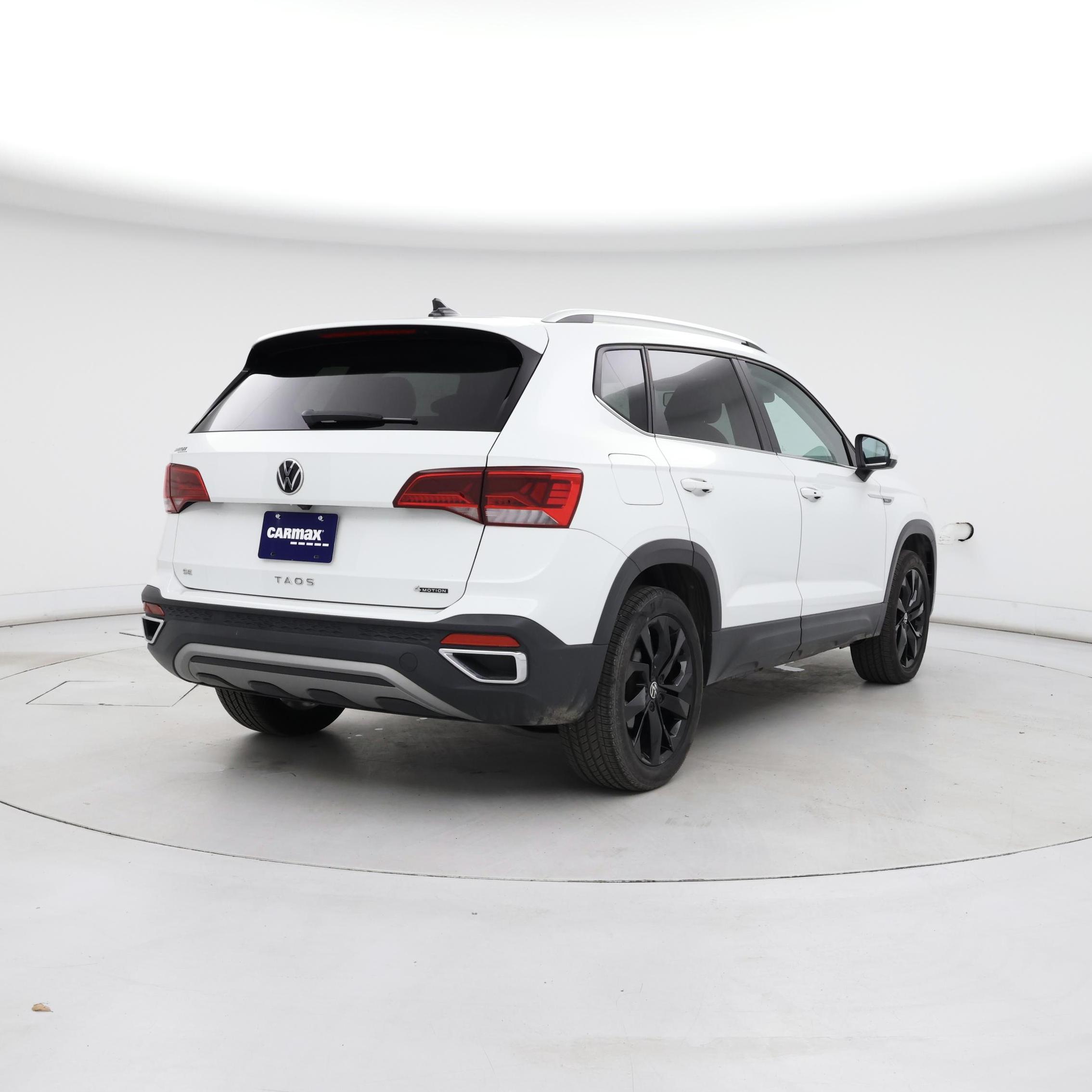 Thumbnail: 2022 Volkswagen Taos - 8