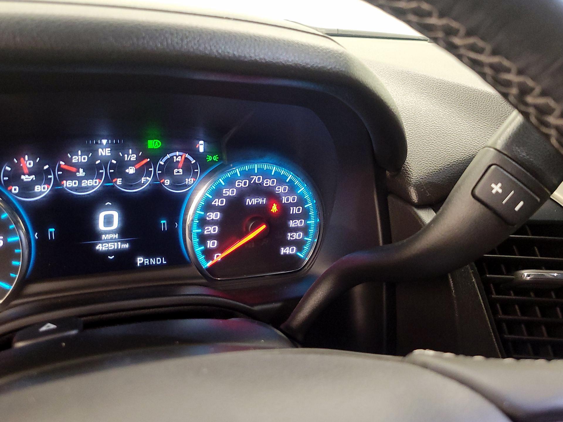 Thumbnail: 2019 GMC Yukon - 17