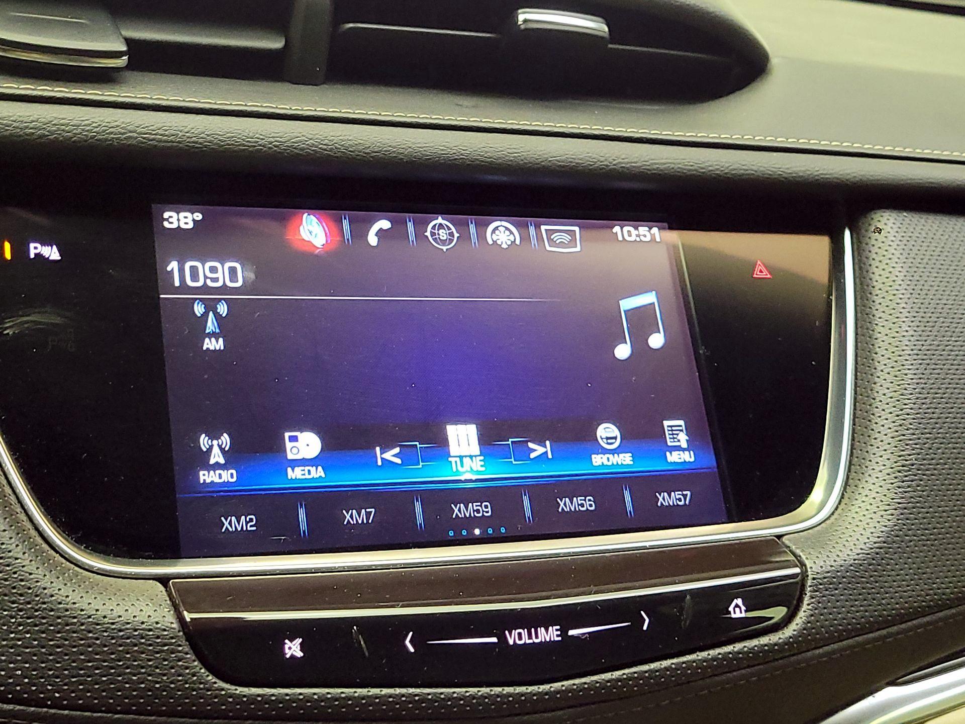 Thumbnail: 2017 Cadillac XT5 - 15