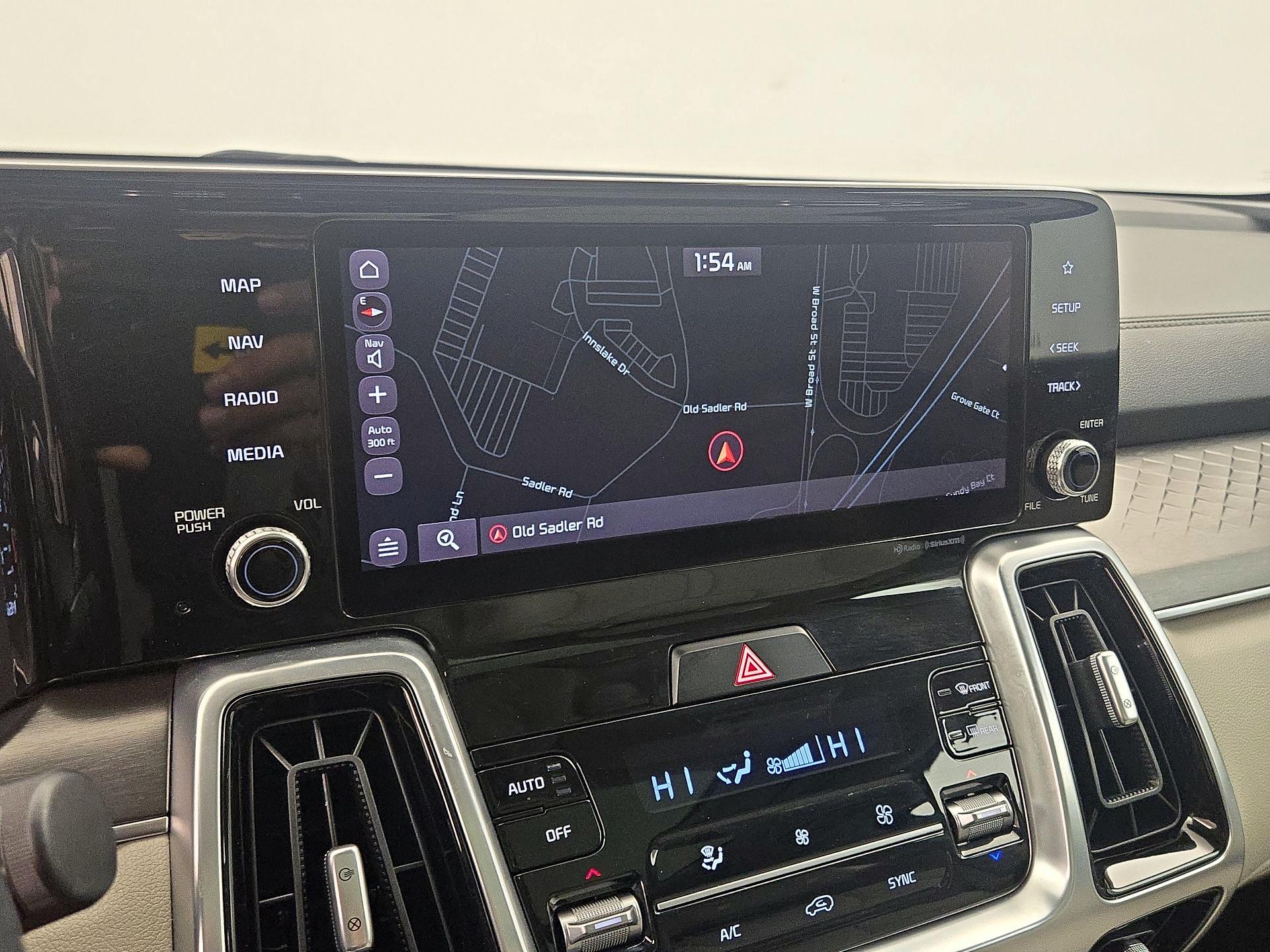 Thumbnail: 2021 Kia Sorento - 14