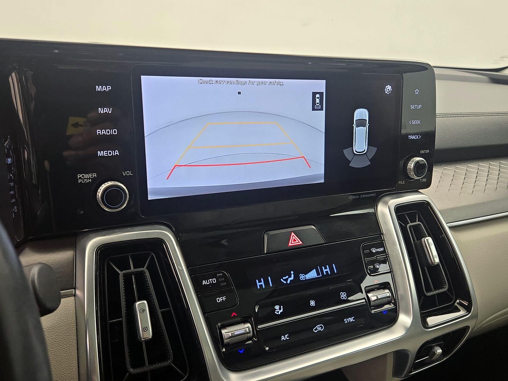 Thumbnail: 2021 Kia Sorento - 15