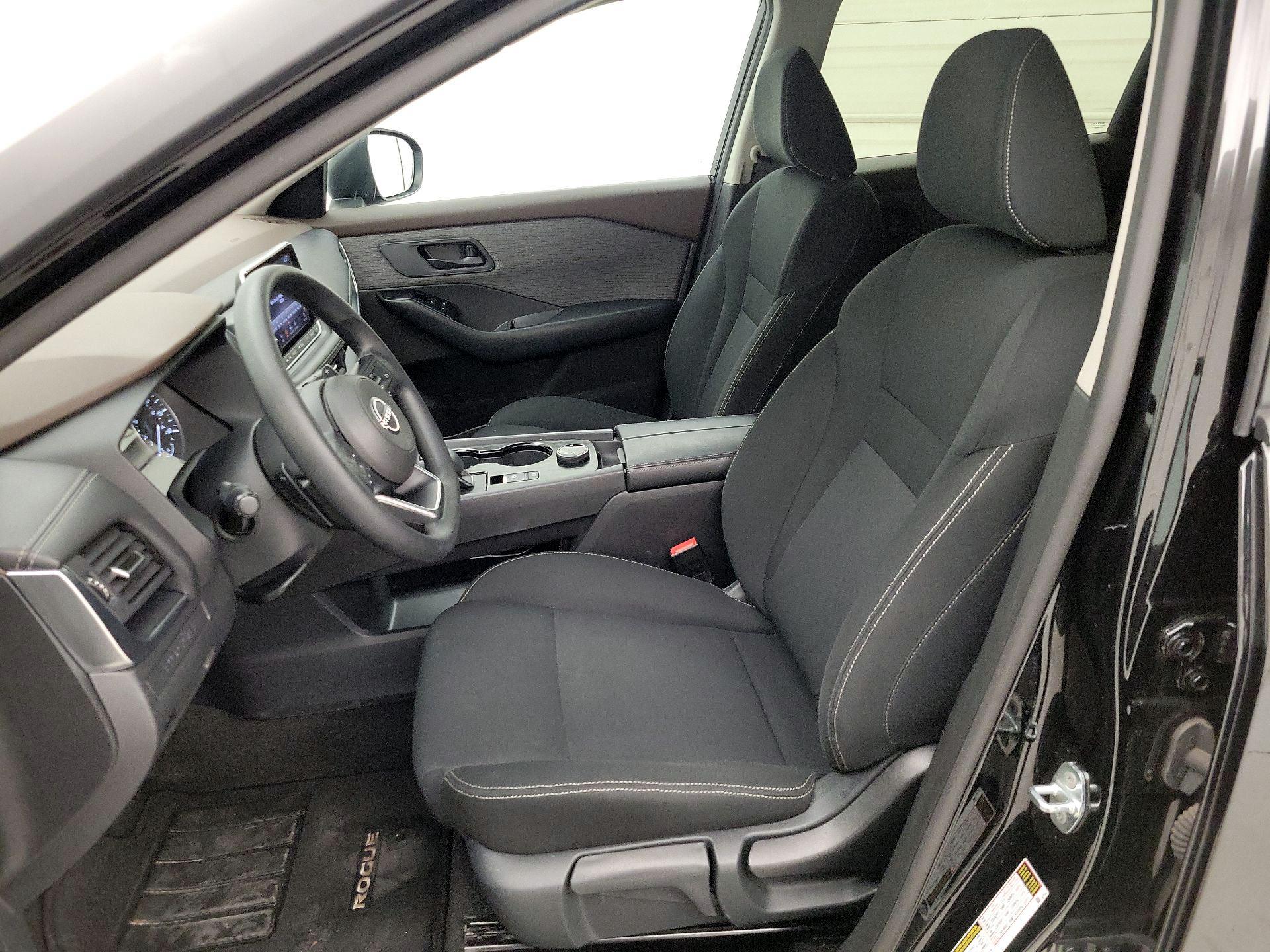 Thumbnail: 2023 Nissan Rogue - 11