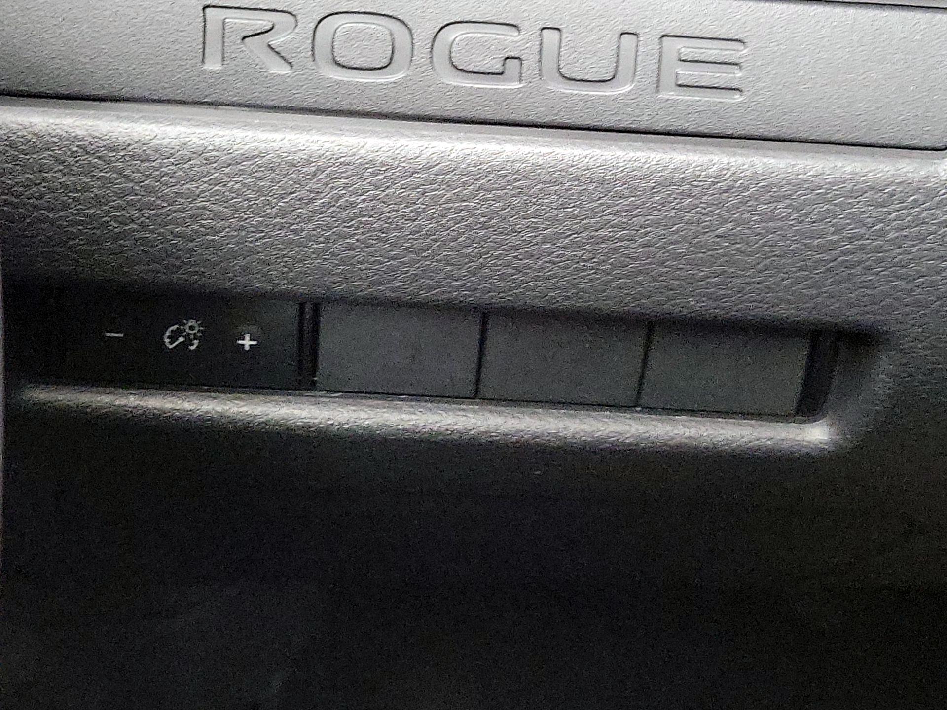 Thumbnail: 2023 Nissan Rogue - 13