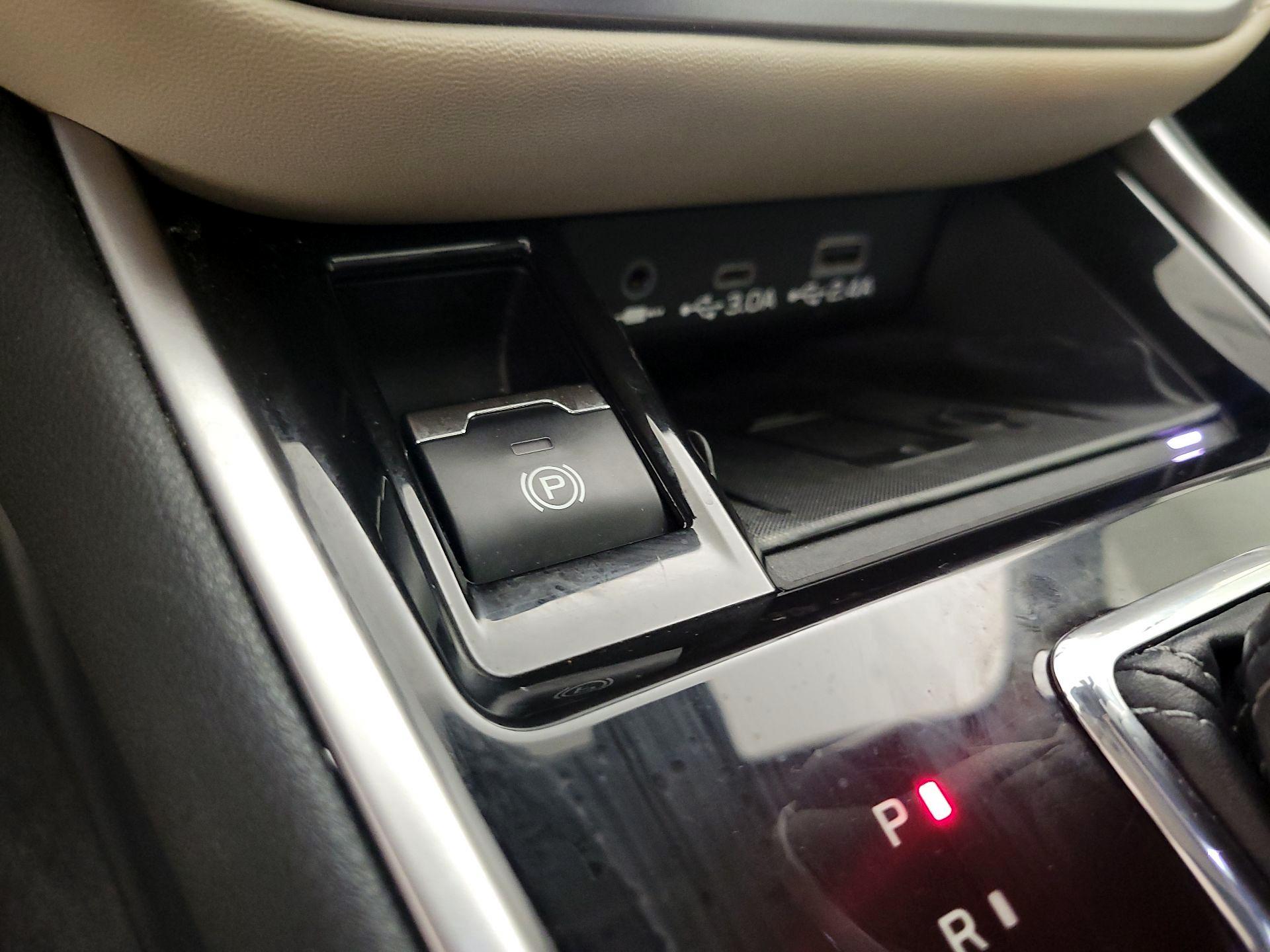 Thumbnail: 2023 Subaru Legacy - 19