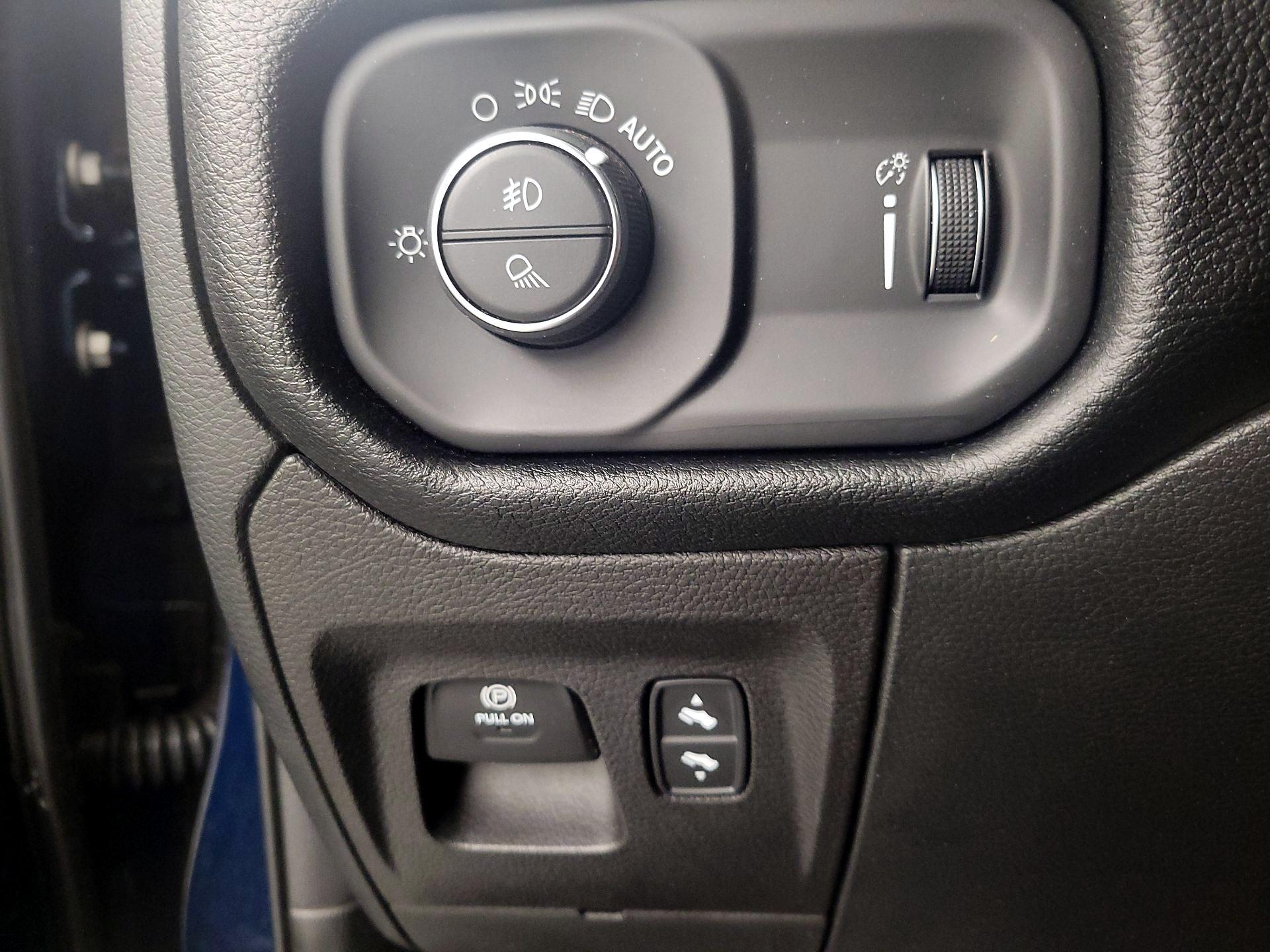 Thumbnail: 2022 RAM 1500 - 13