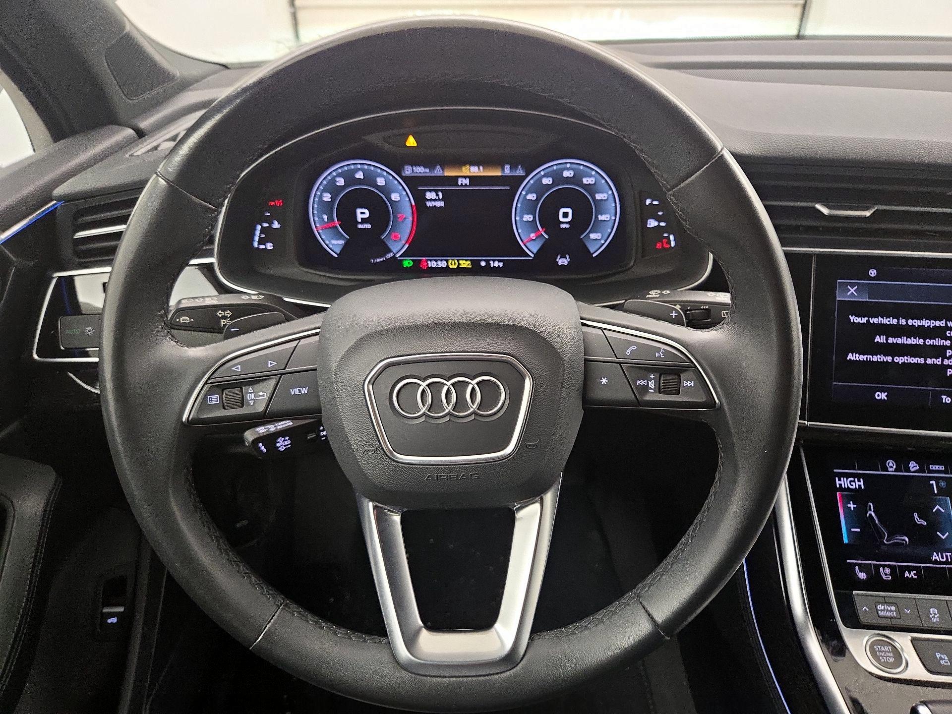 Thumbnail: 2022 Audi Q7 - 10