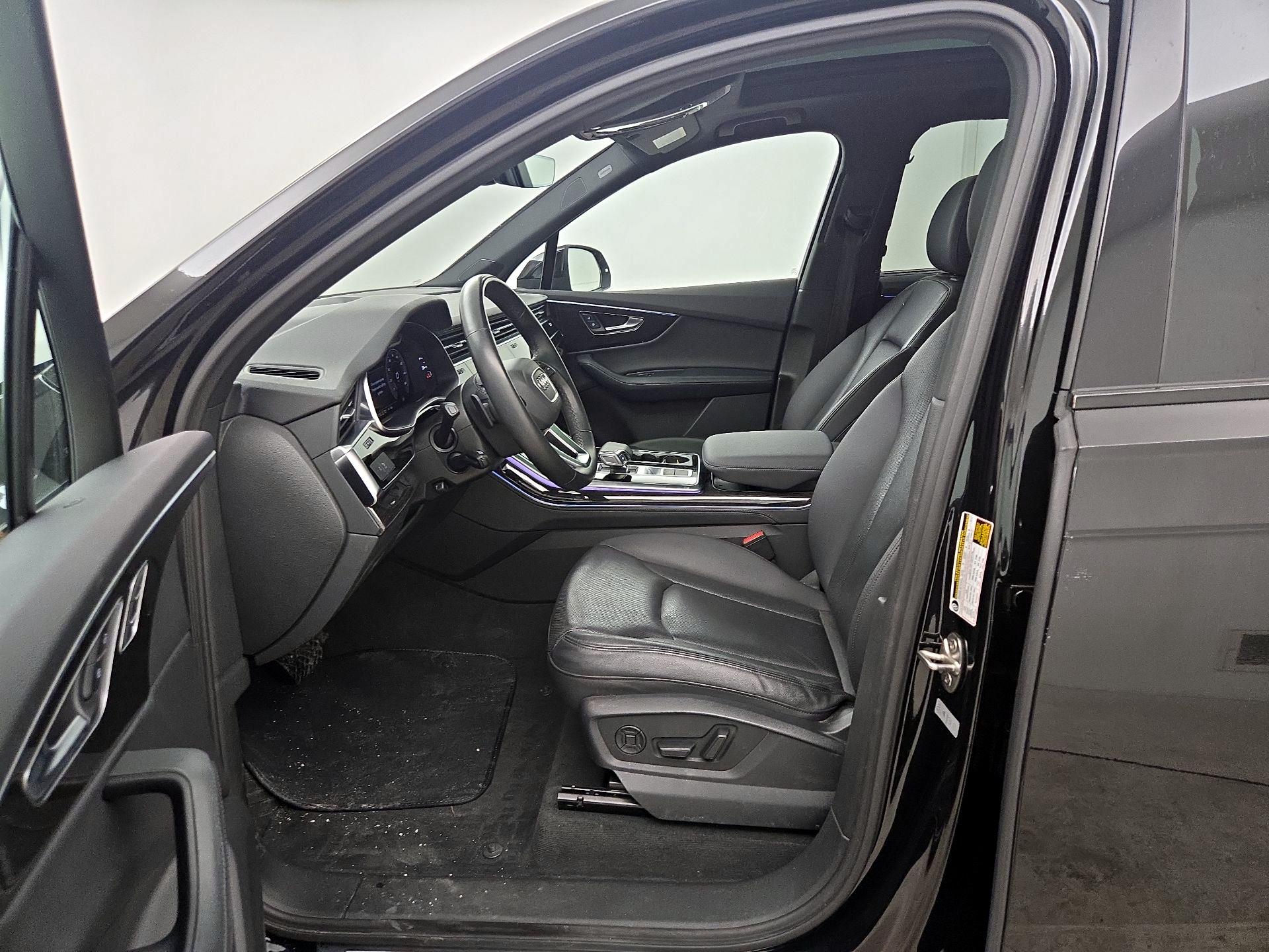 Thumbnail: 2022 Audi Q7 - 11