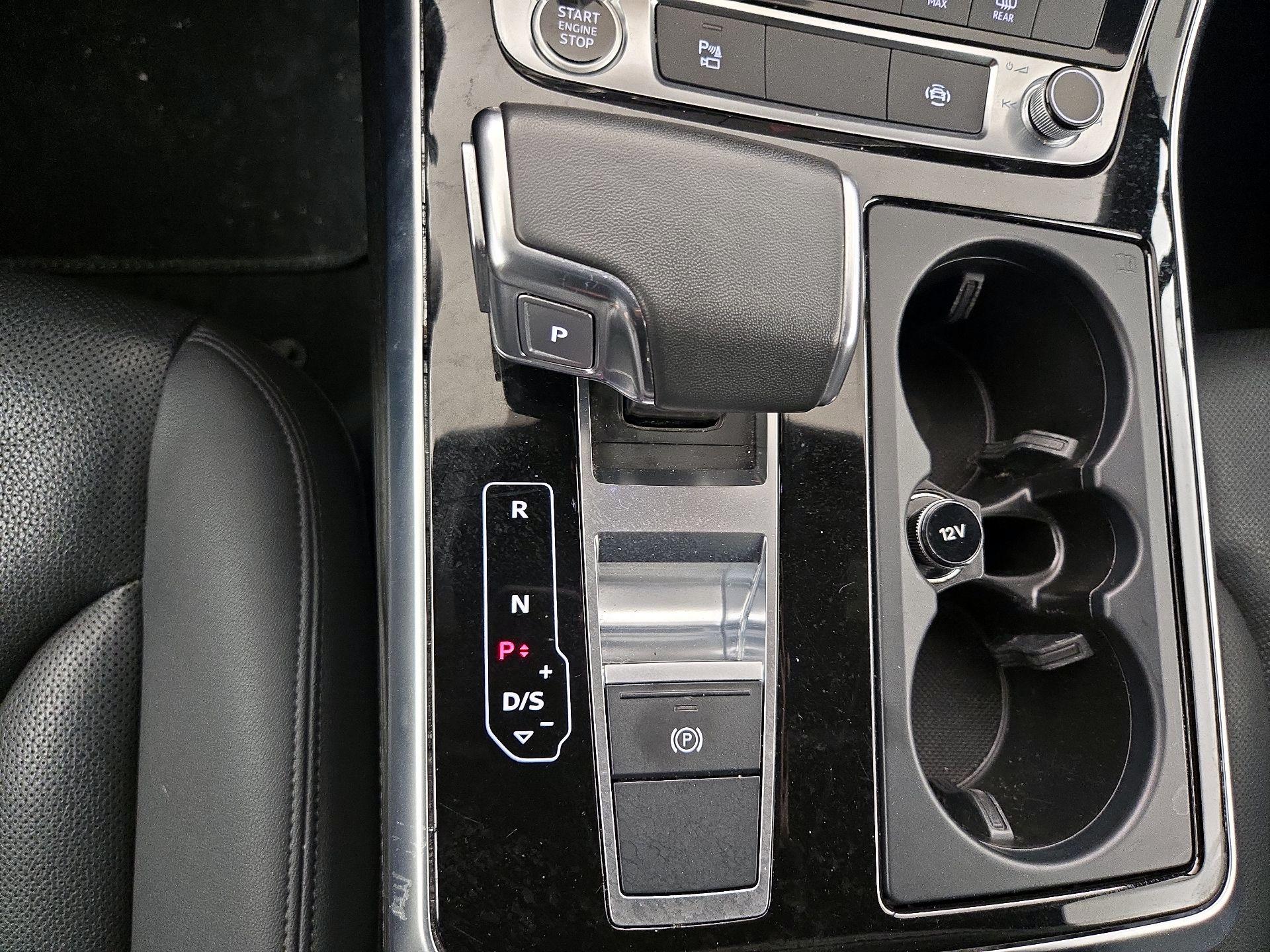 Thumbnail: 2022 Audi Q7 - 18