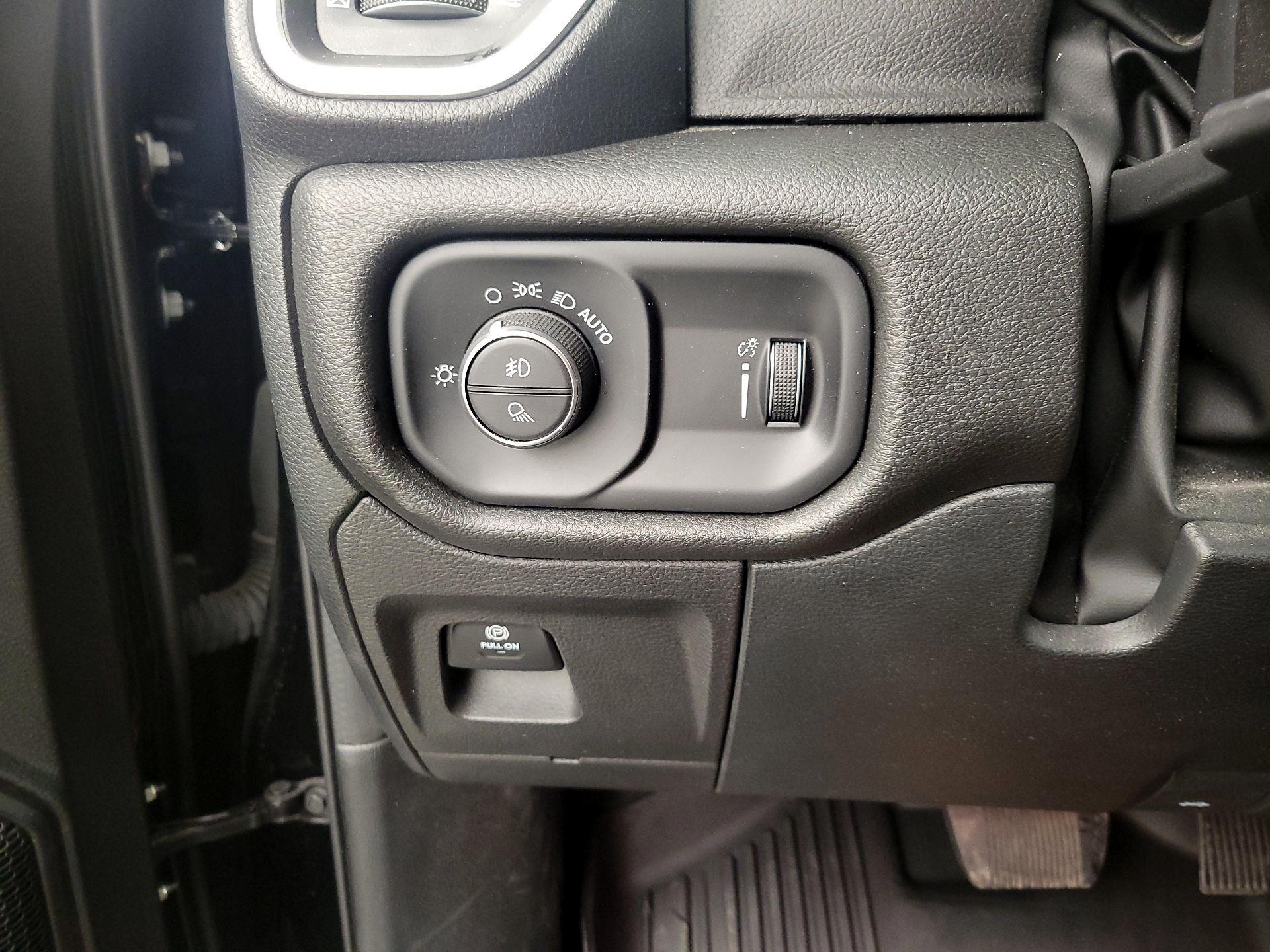 Thumbnail: 2022 RAM 1500 - 13