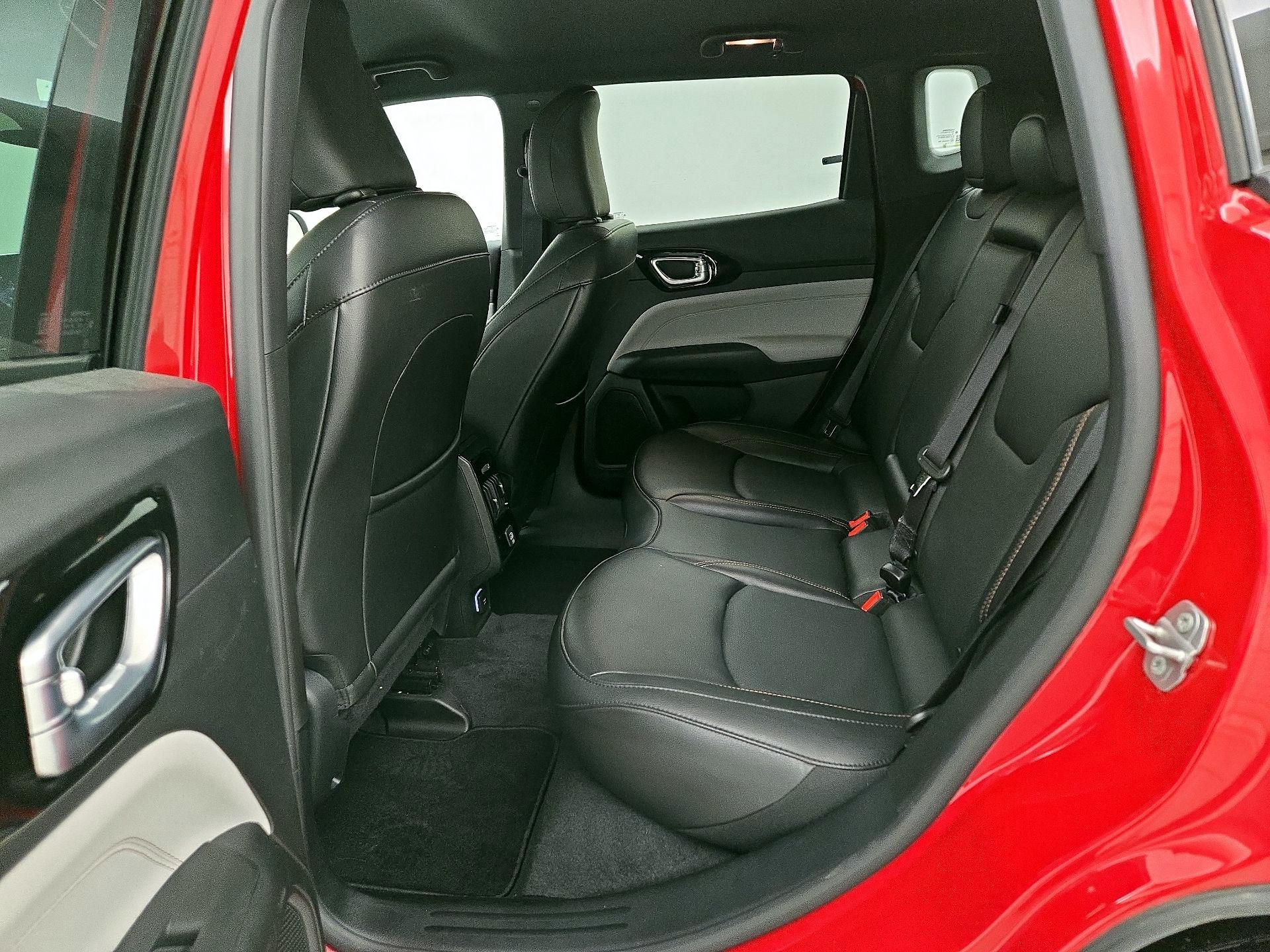 Thumbnail: 2023 Jeep Compass - 19