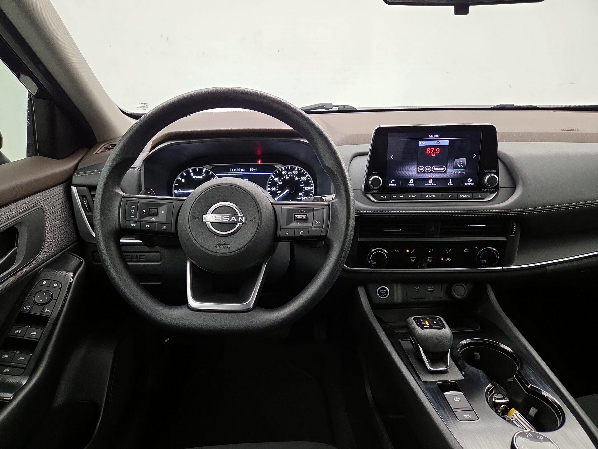 Thumbnail: 2023 Nissan Rogue - 9