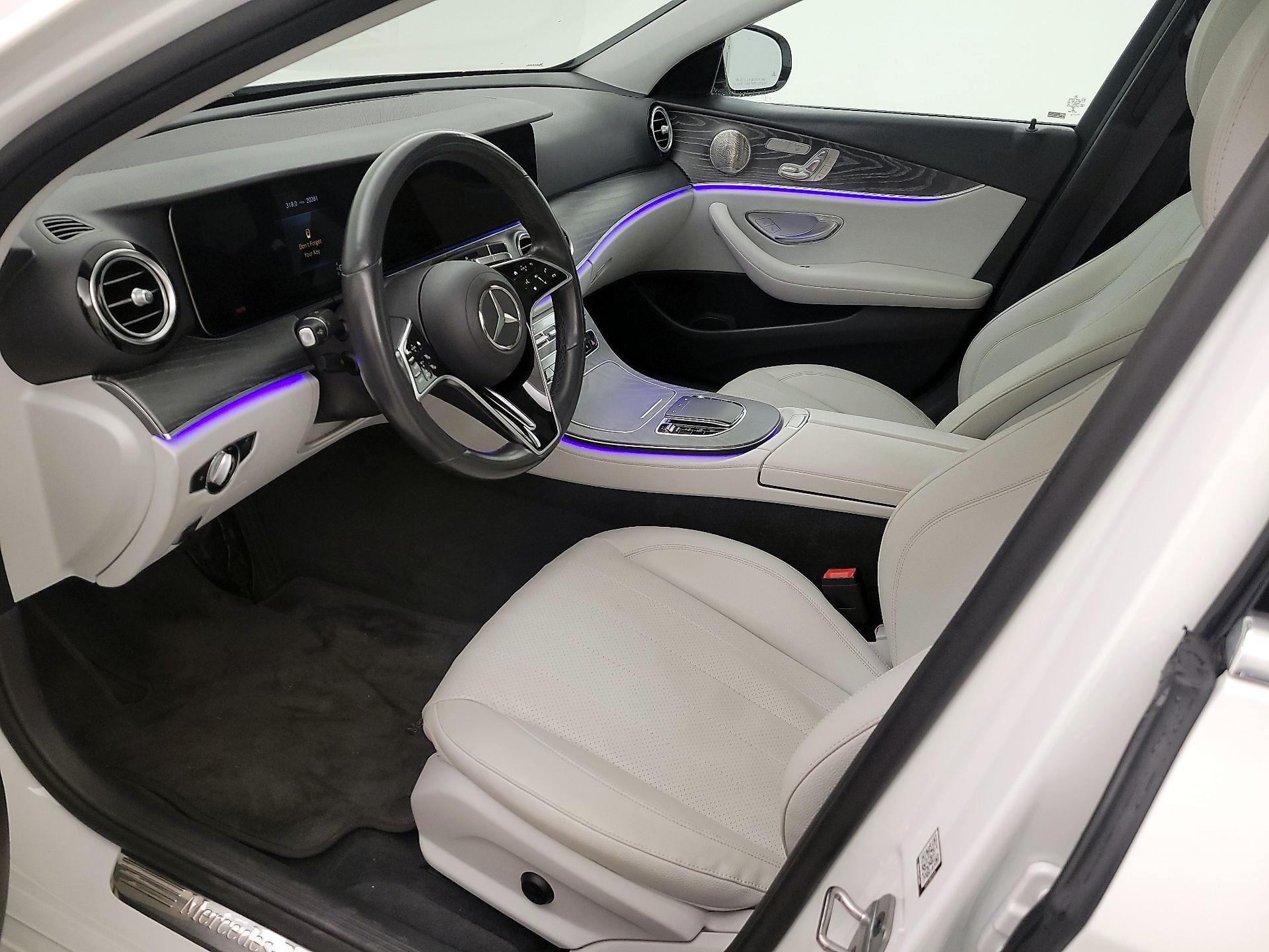 Thumbnail: 2022 Mercedes-Benz E-Class - 11