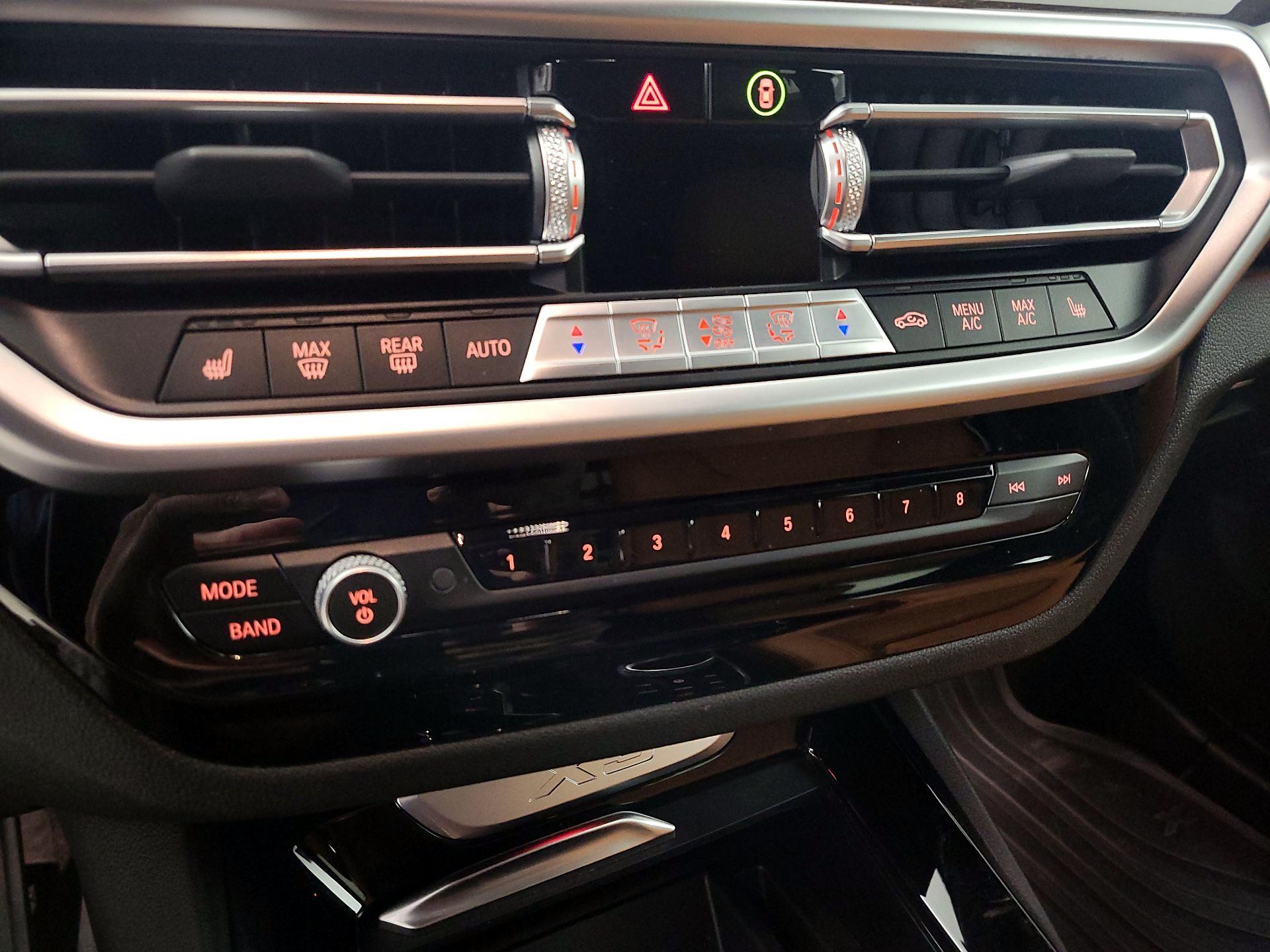 Thumbnail: 2022 BMW X3 - 17