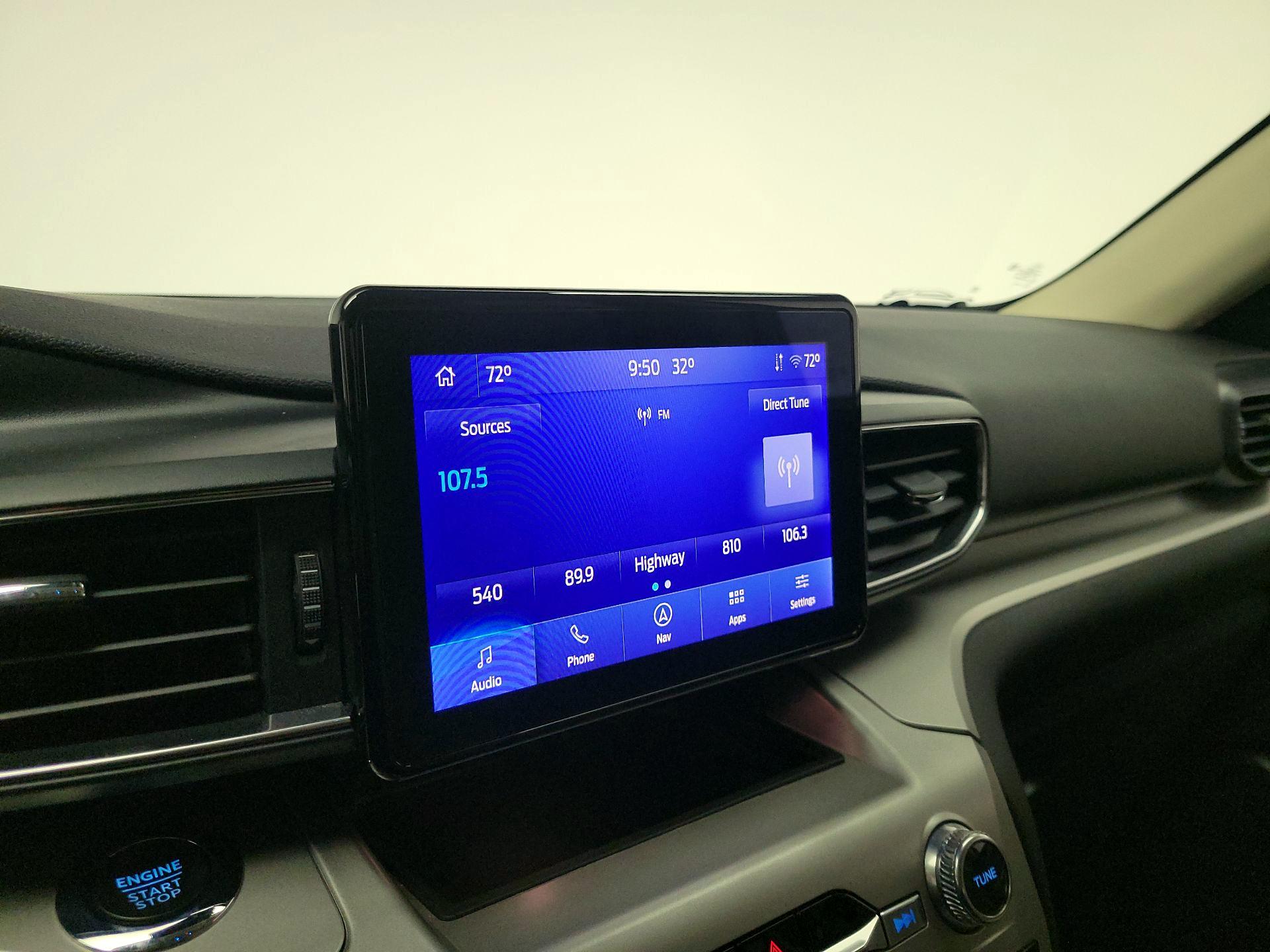 Thumbnail: 2022 Ford Explorer - 16