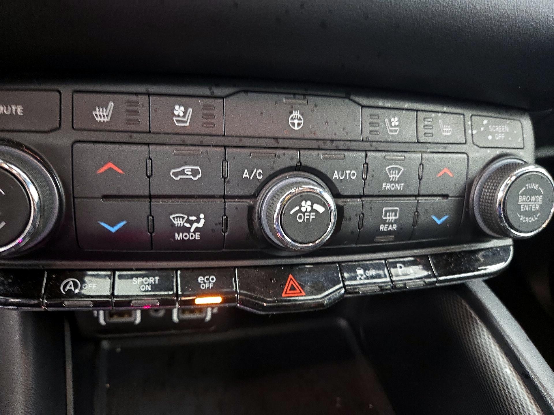 Thumbnail: 2023 Dodge Durango - 17