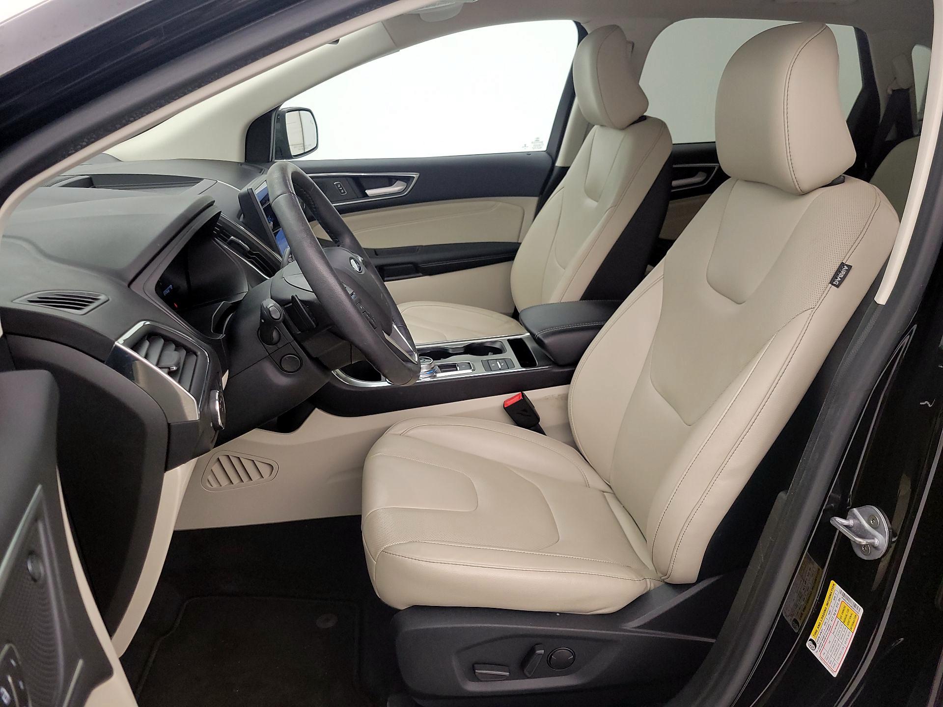 Thumbnail: 2022 Ford Edge - 11