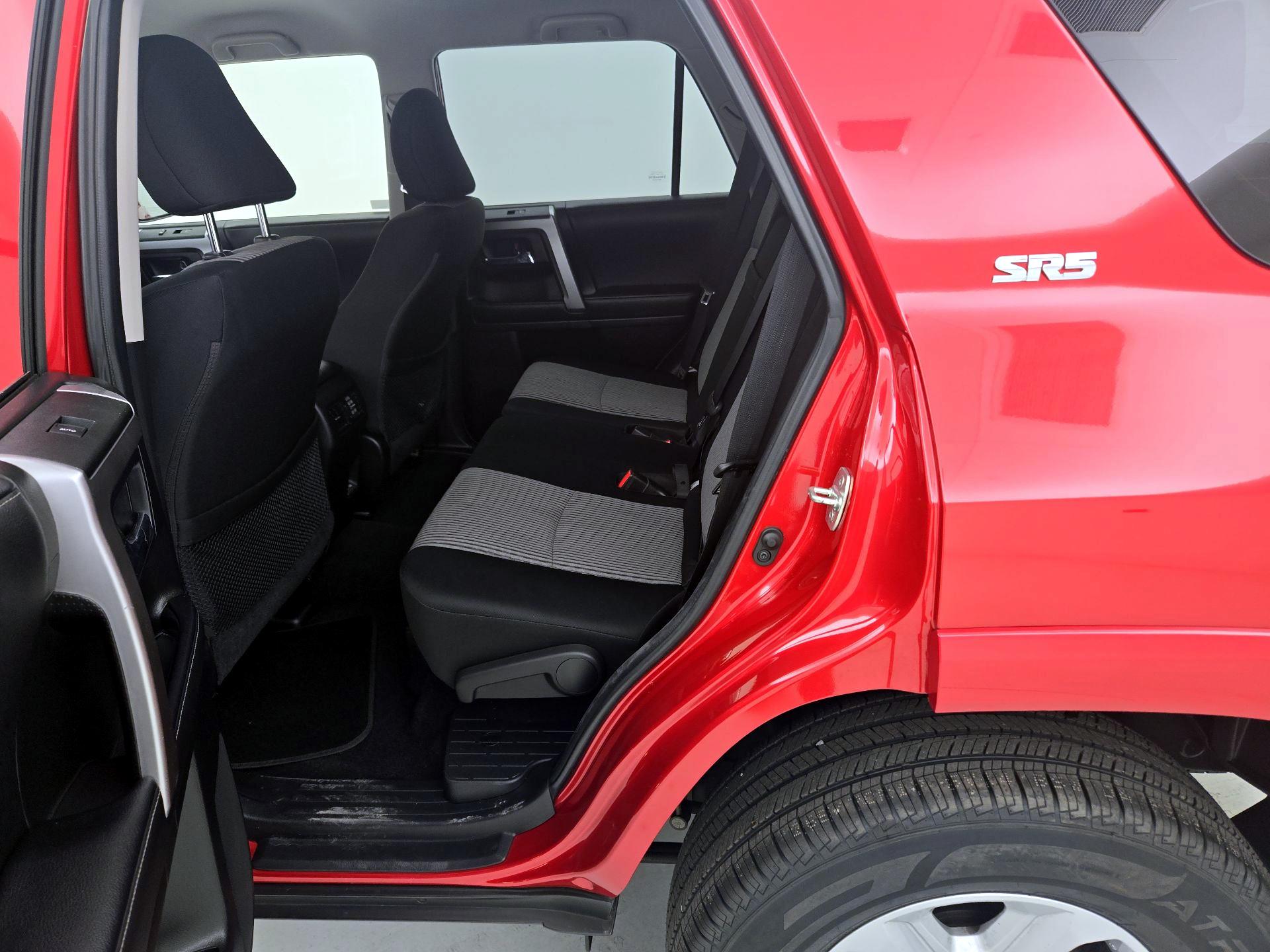 Thumbnail: 2023 Toyota 4Runner - 19