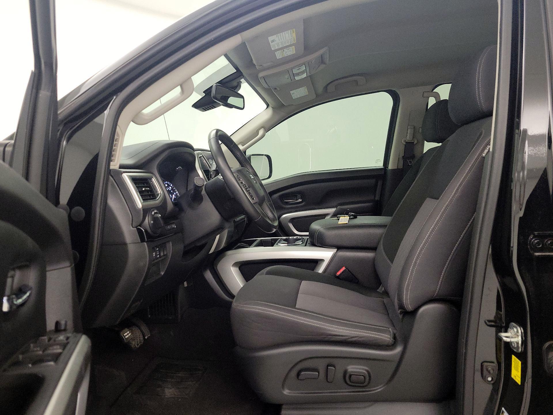 Thumbnail: 2021 Nissan Titan - 11