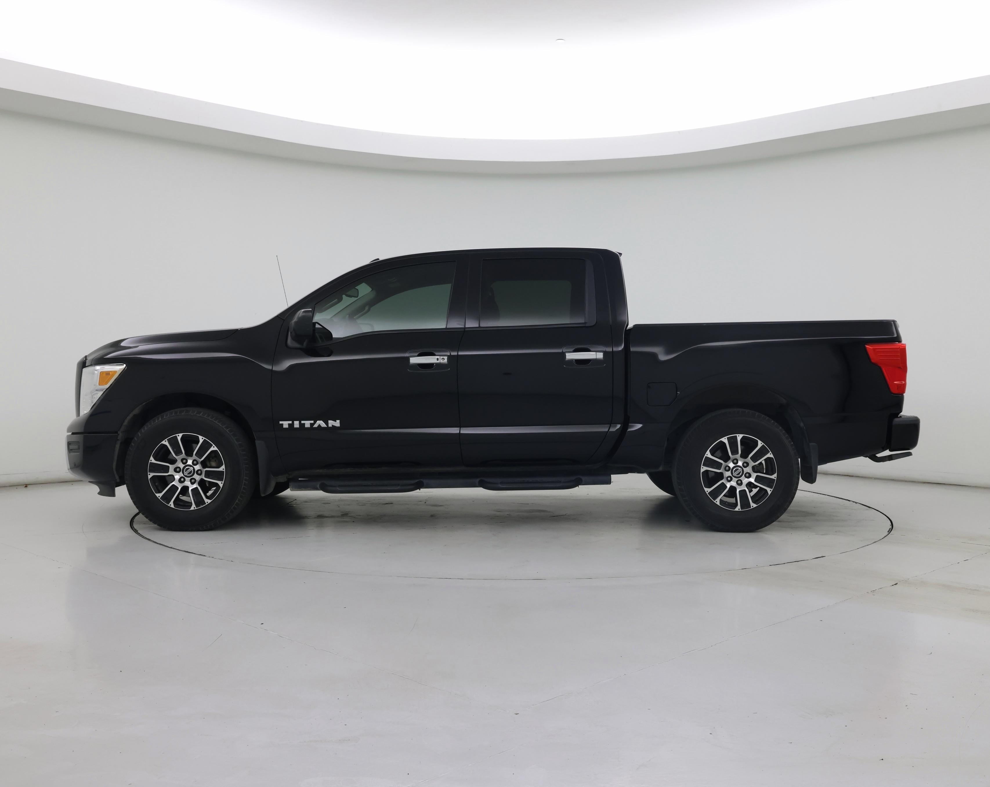 Thumbnail: 2021 Nissan Titan - 3