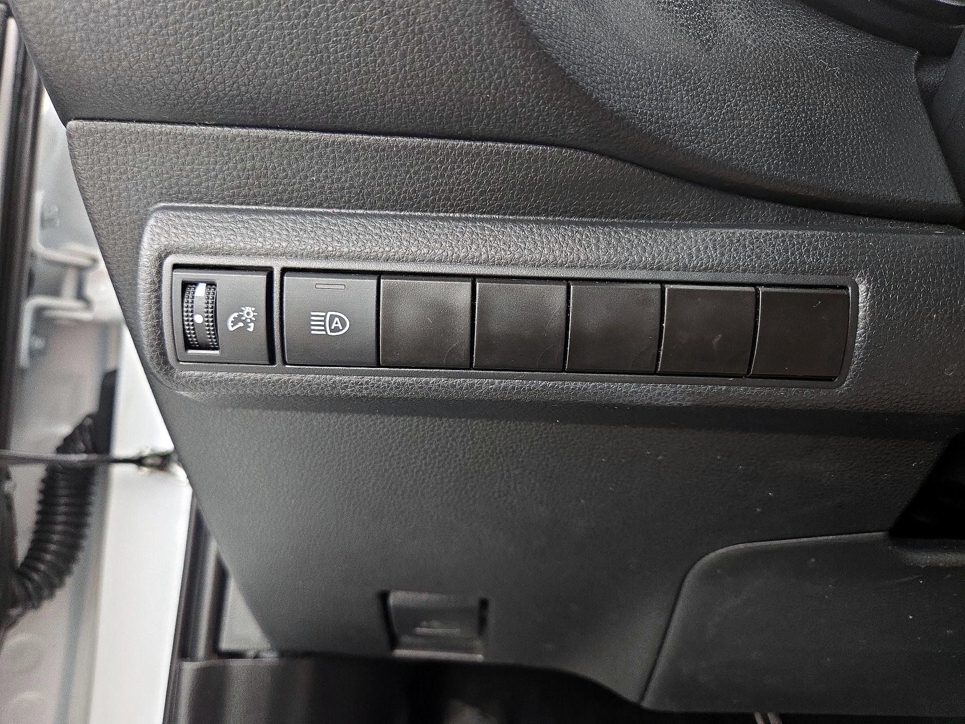 Thumbnail: 2024 Toyota Corolla - 13