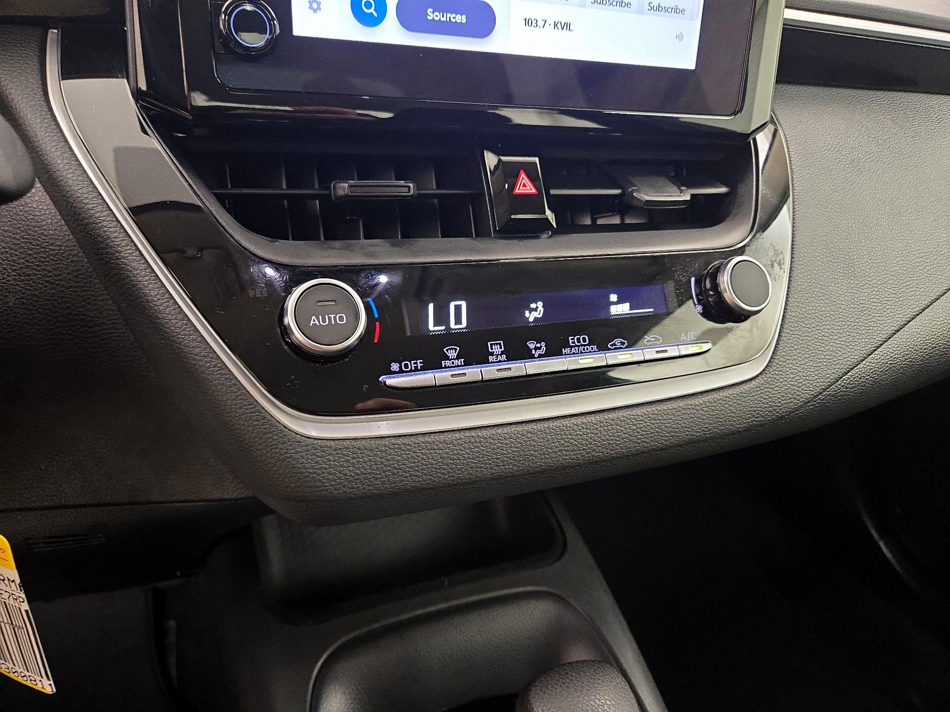 Thumbnail: 2024 Toyota Corolla - 16