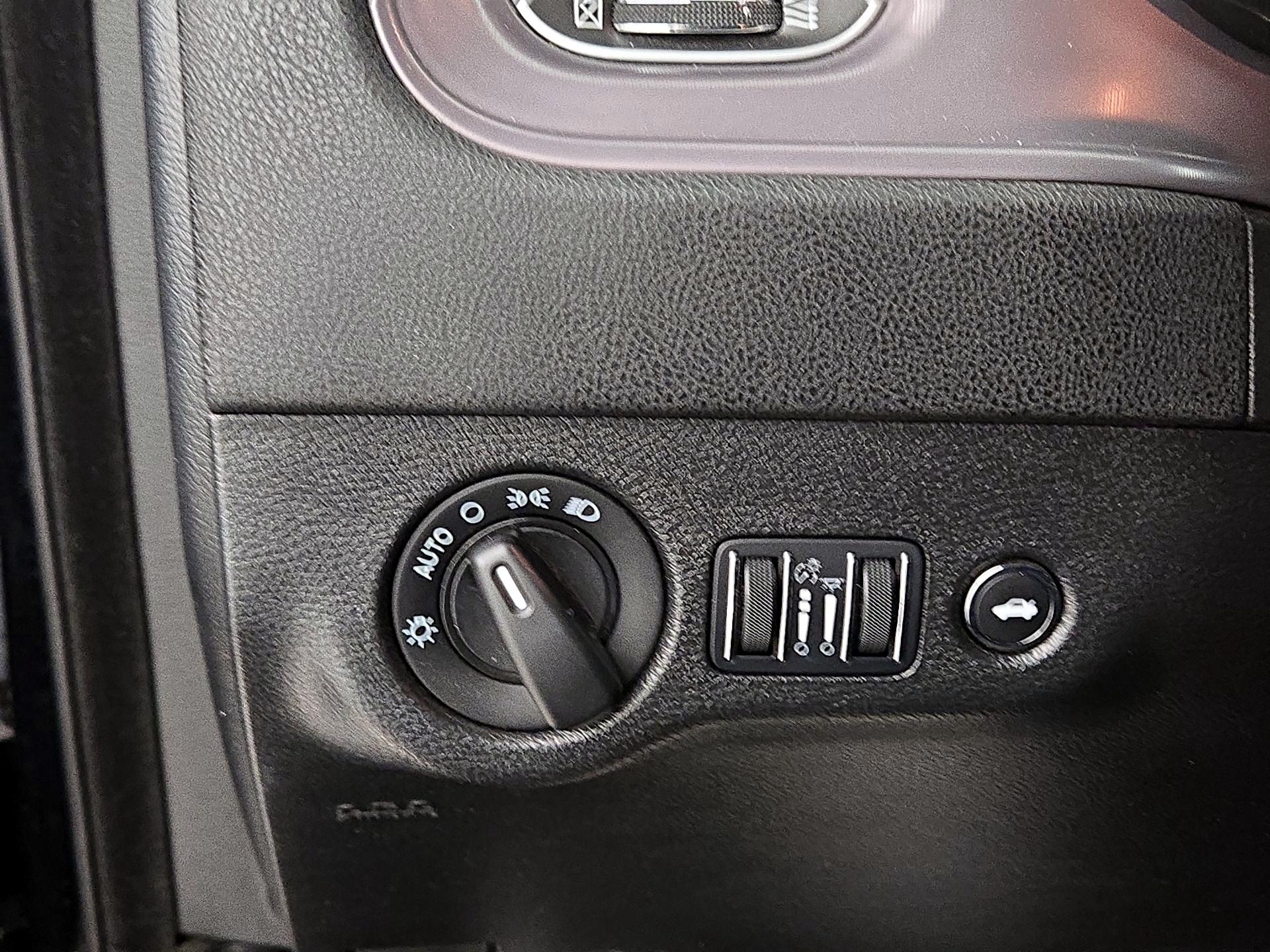 Thumbnail: 2023 Dodge Charger - 13