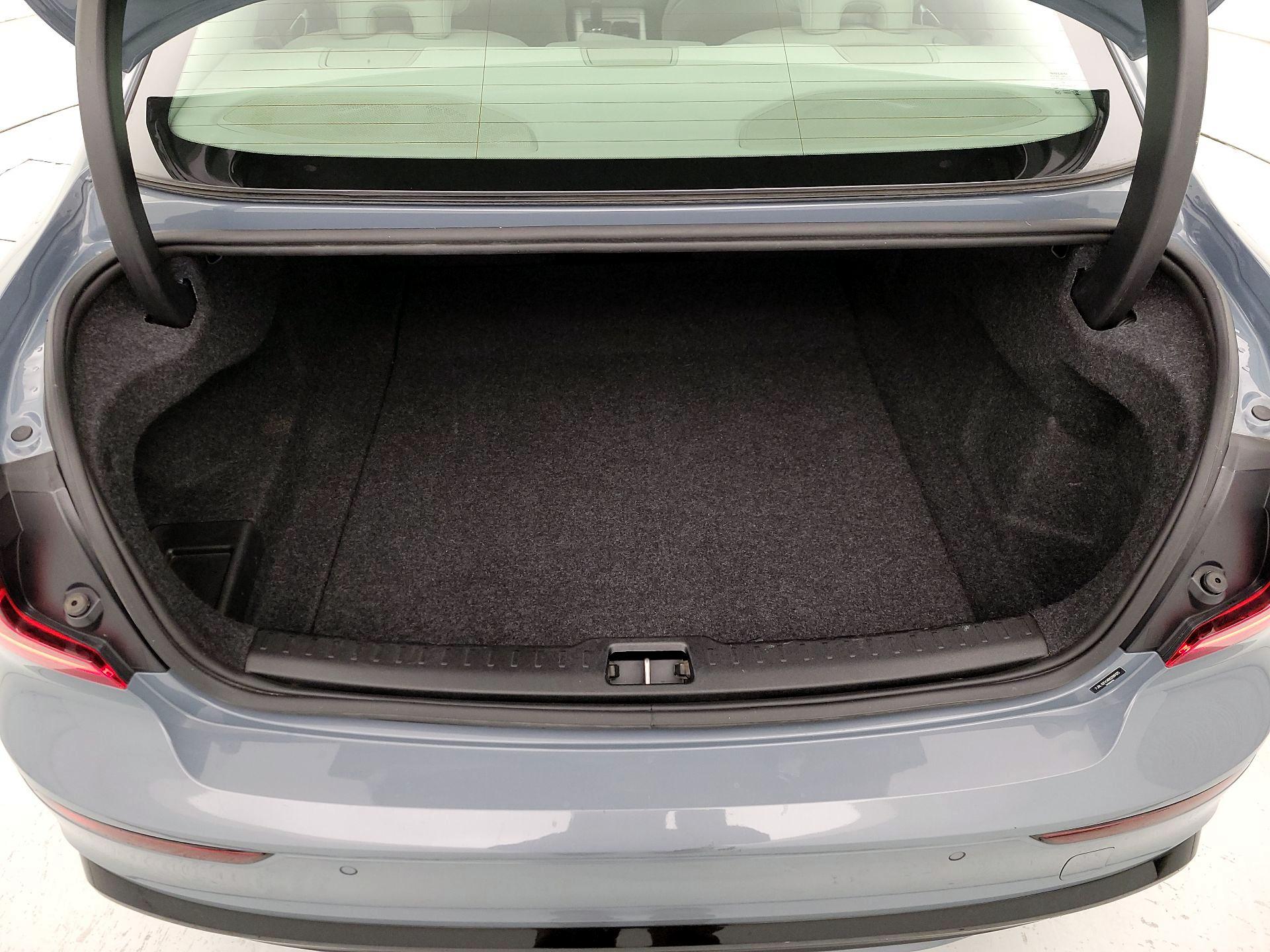 Thumbnail: 2024 Volvo S60 - 20