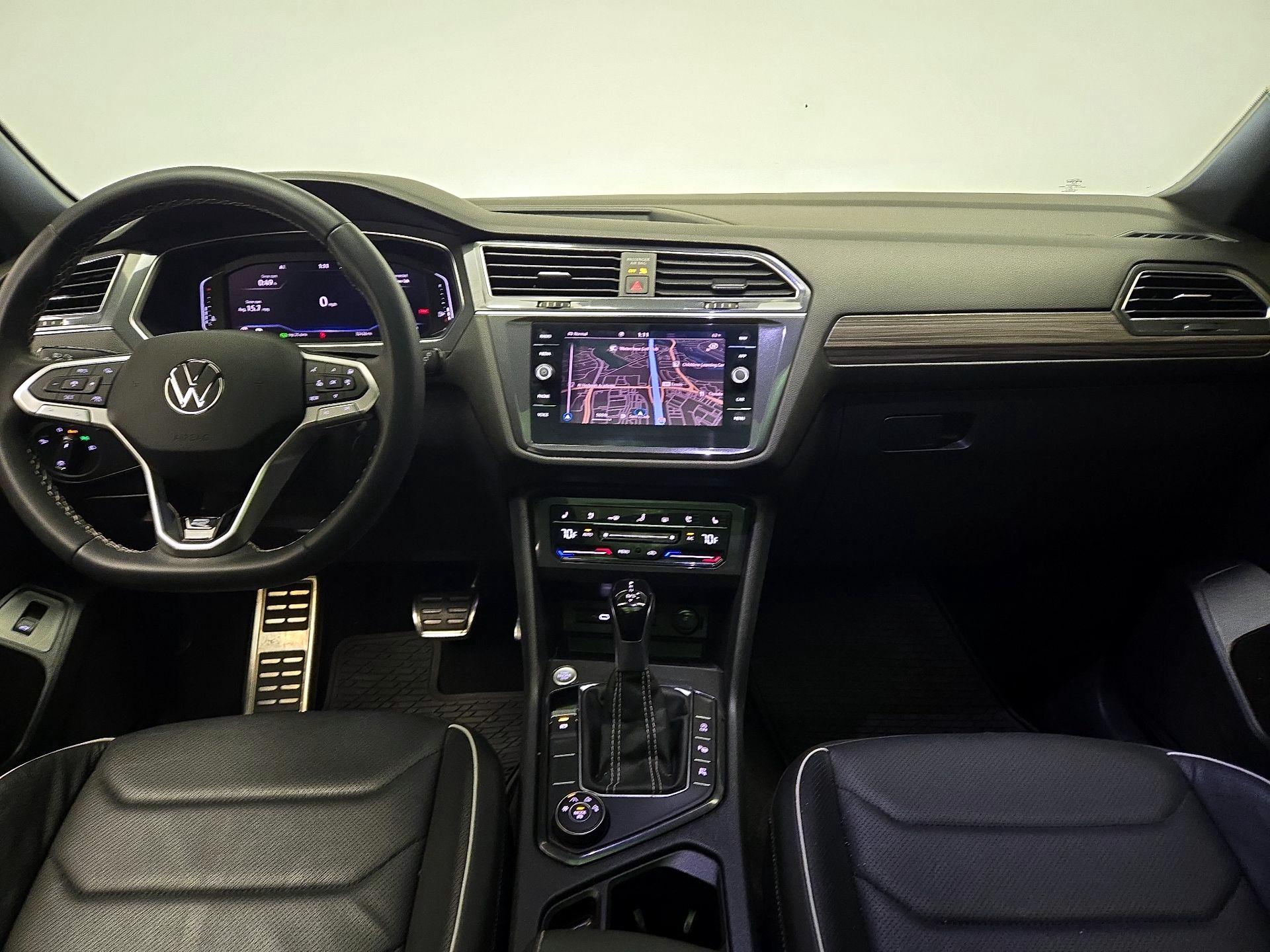 Thumbnail: 2023 Volkswagen Tiguan - 9