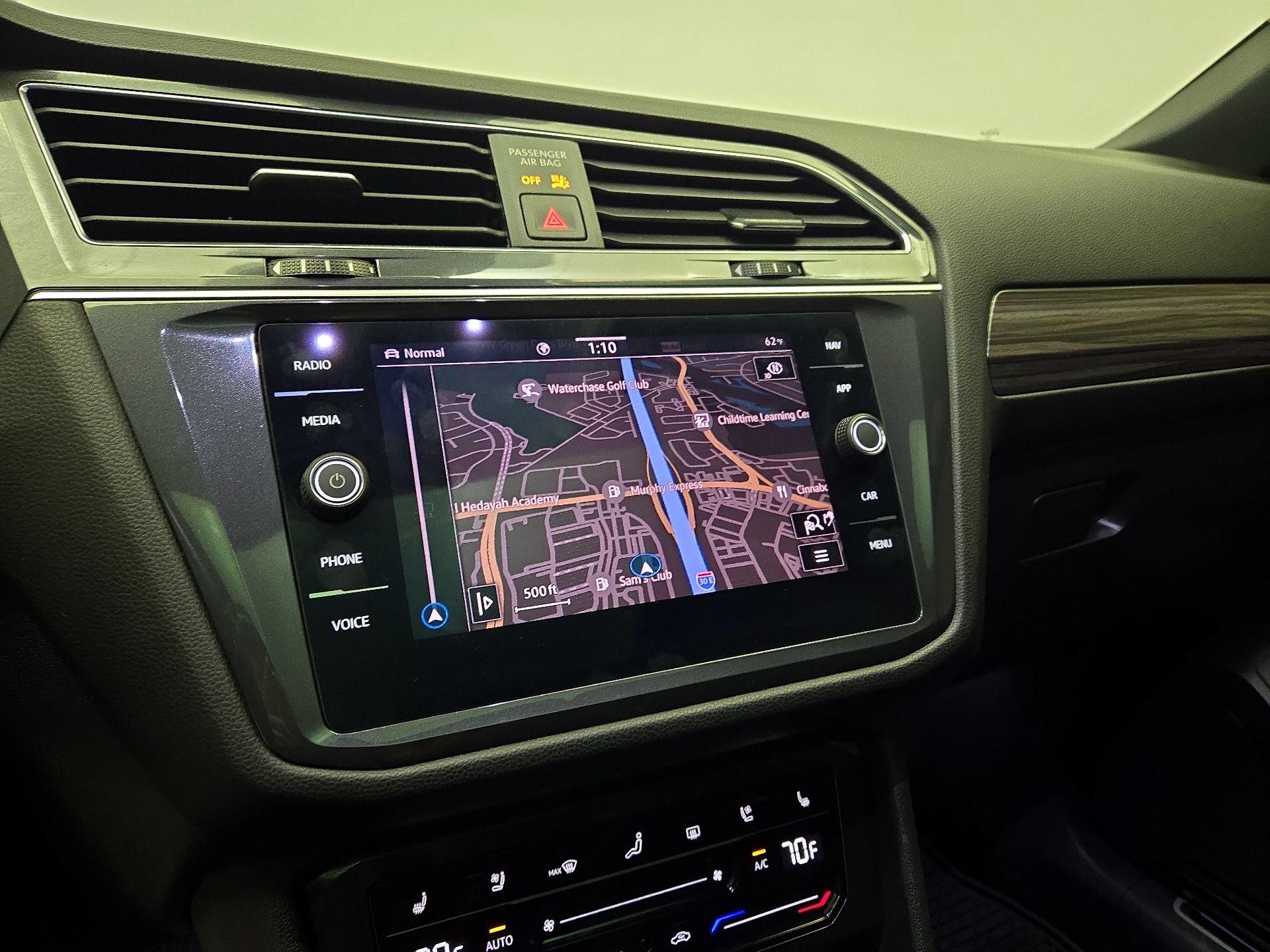 Thumbnail: 2023 Volkswagen Tiguan - 14