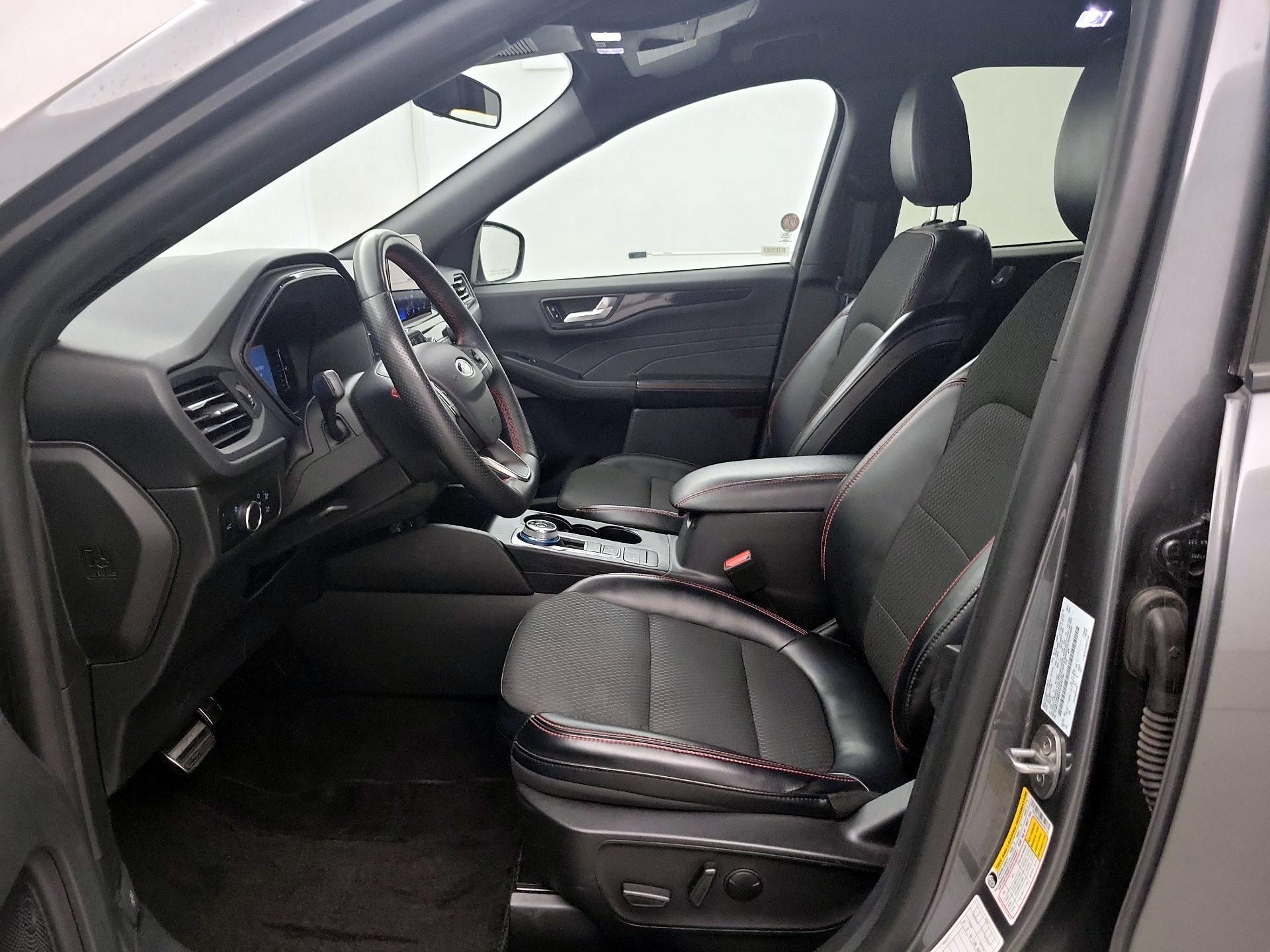 Thumbnail: 2023 Ford Escape - 11