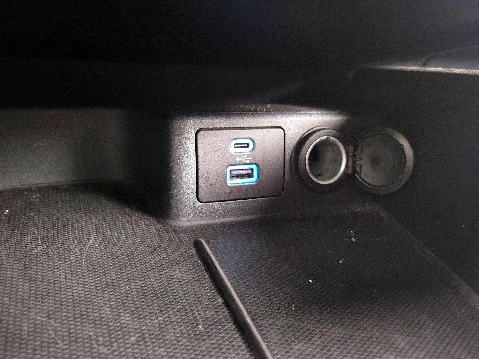 Thumbnail: 2023 Ford Escape - 18