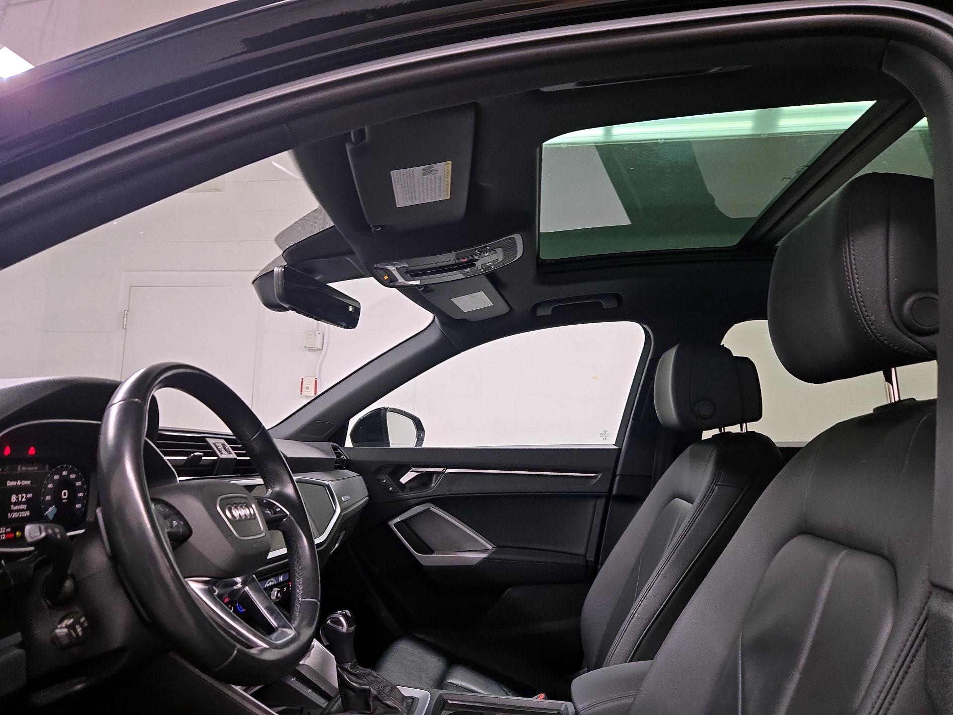 Thumbnail: 2024 Audi Q3 - 19