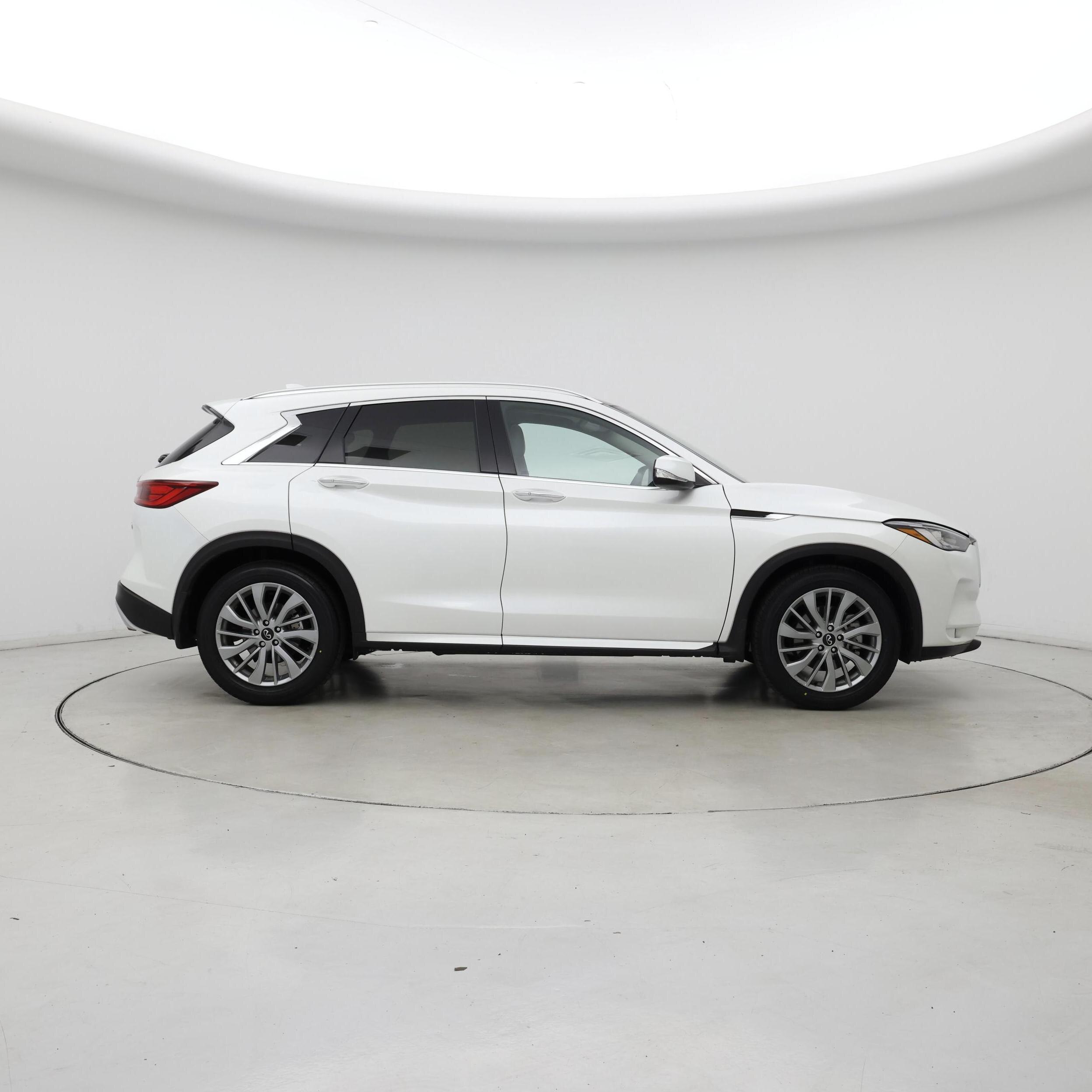 Thumbnail: 2023 INFINITI QX50 - 7