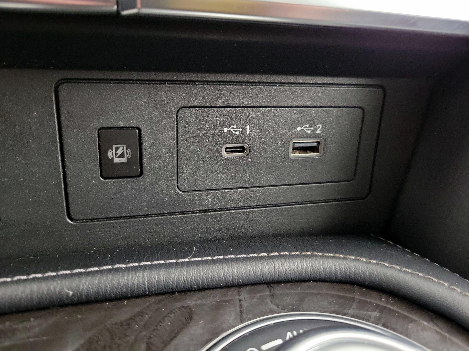 Thumbnail: 2024 INFINITI QX80 - 19