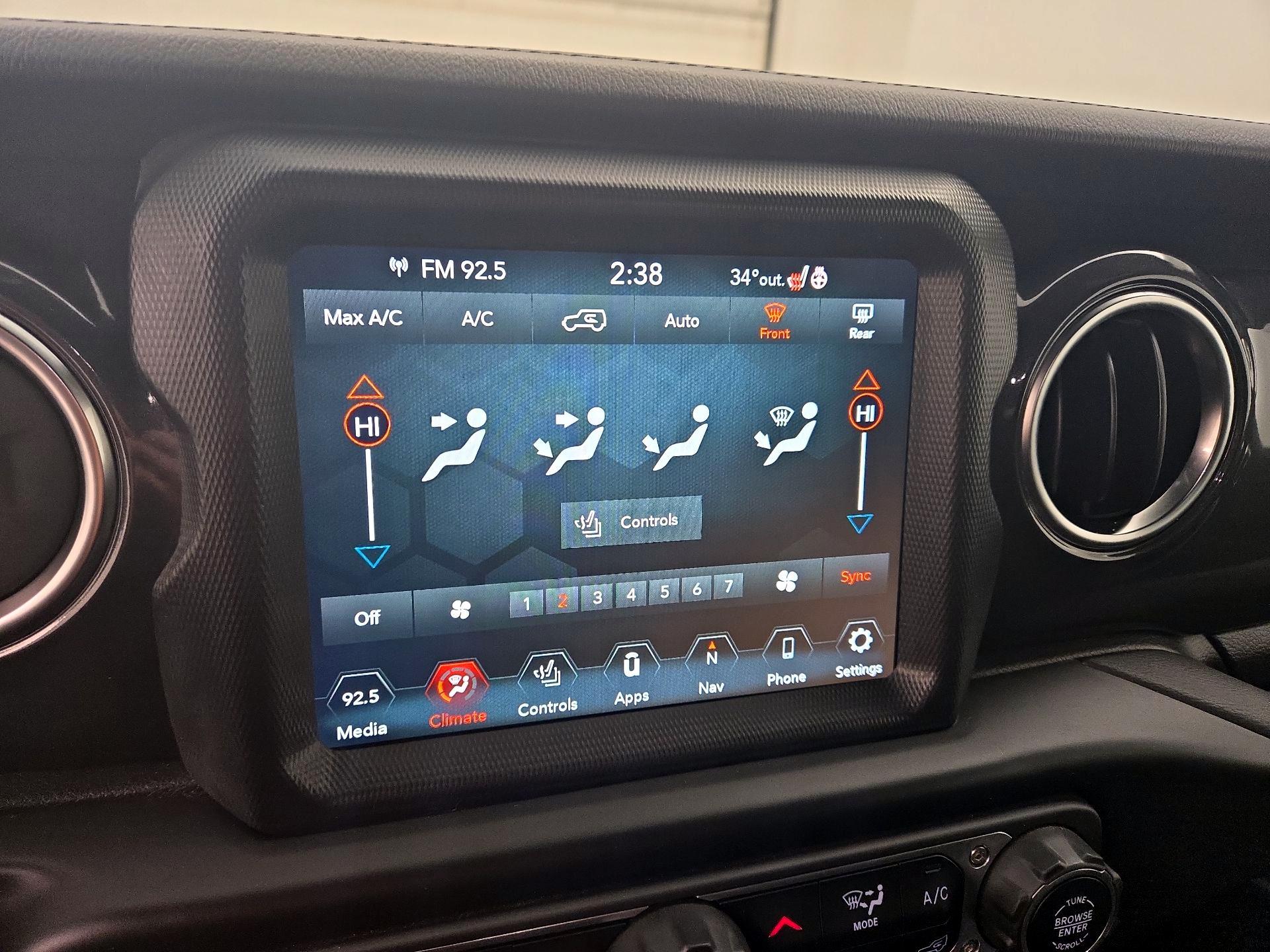 Thumbnail: 2023 Jeep Wrangler - 17