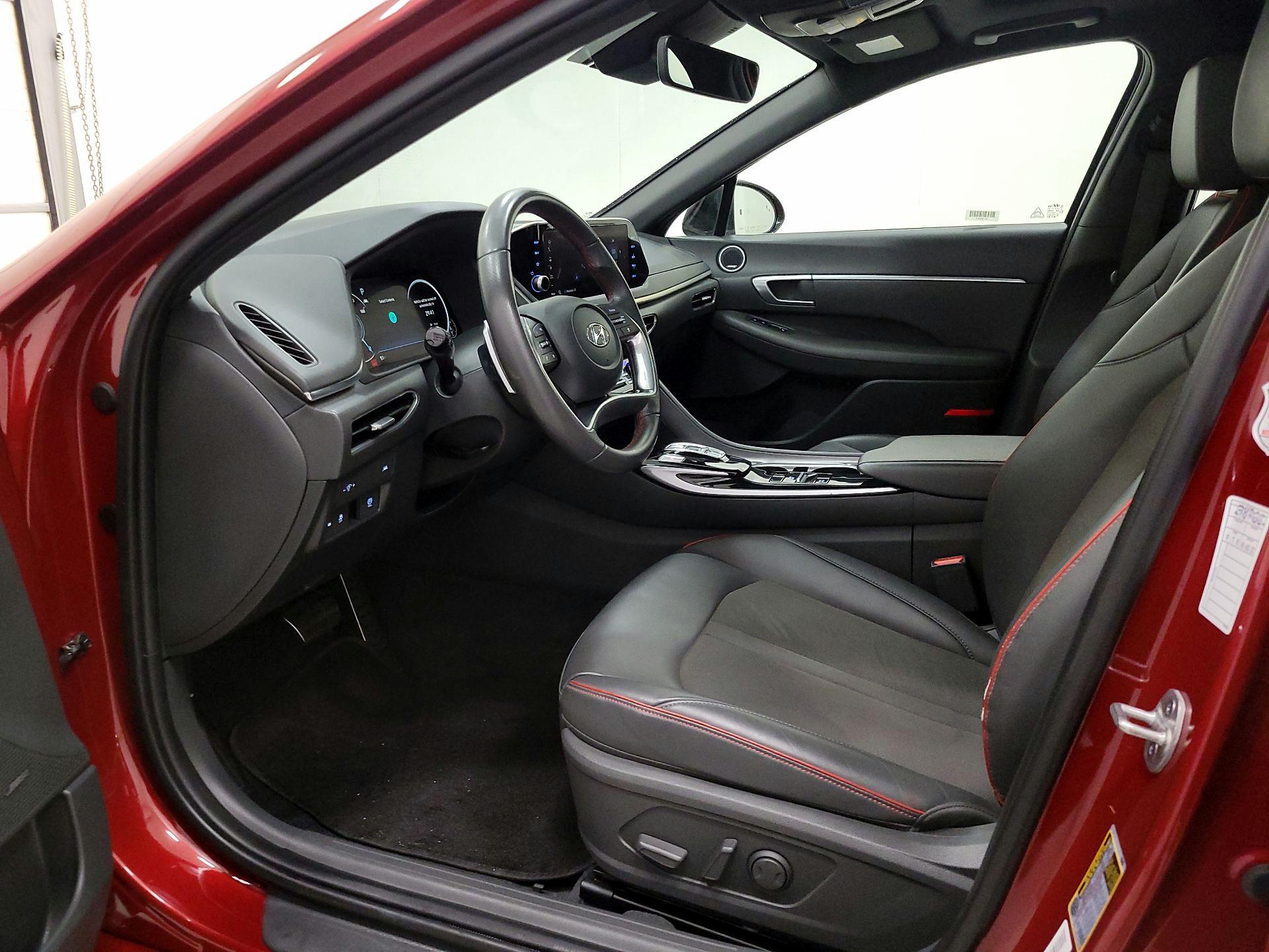 Thumbnail: 2023 Hyundai Sonata - 11