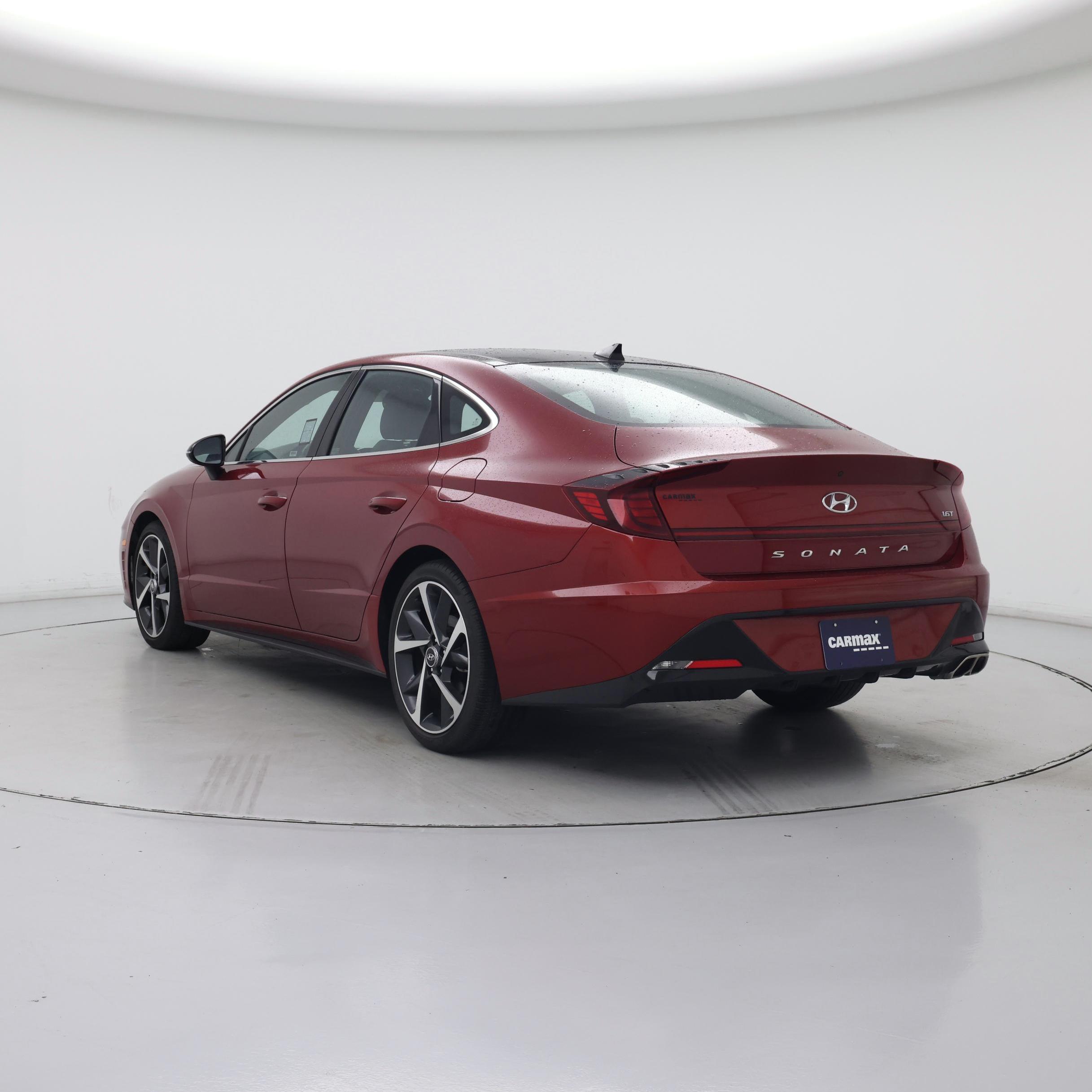 Thumbnail: 2023 Hyundai Sonata - 2