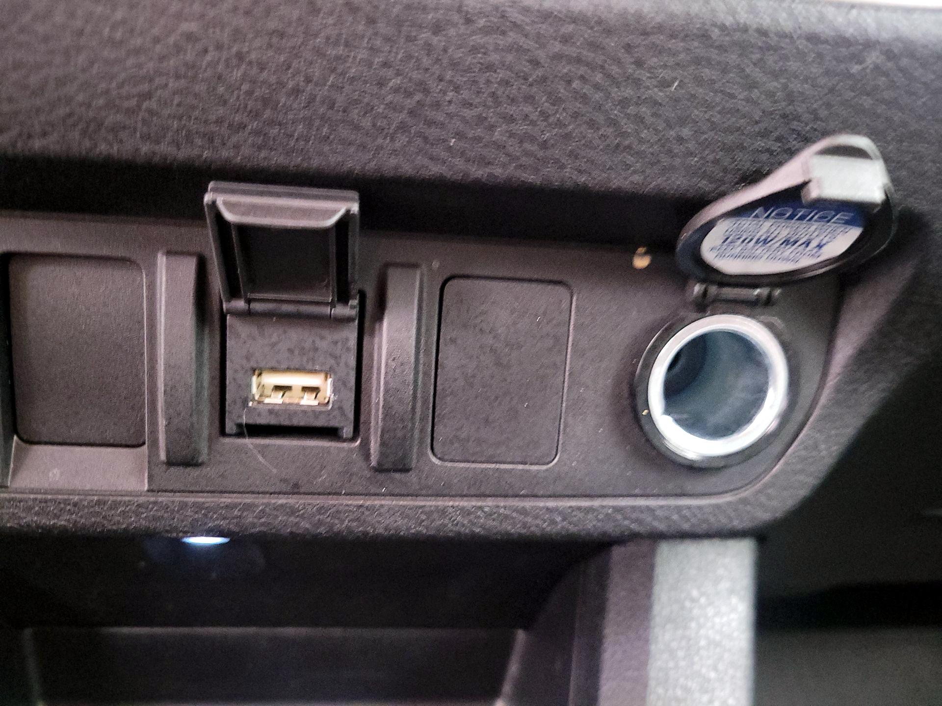 Thumbnail: 2023 Toyota Tacoma - 18