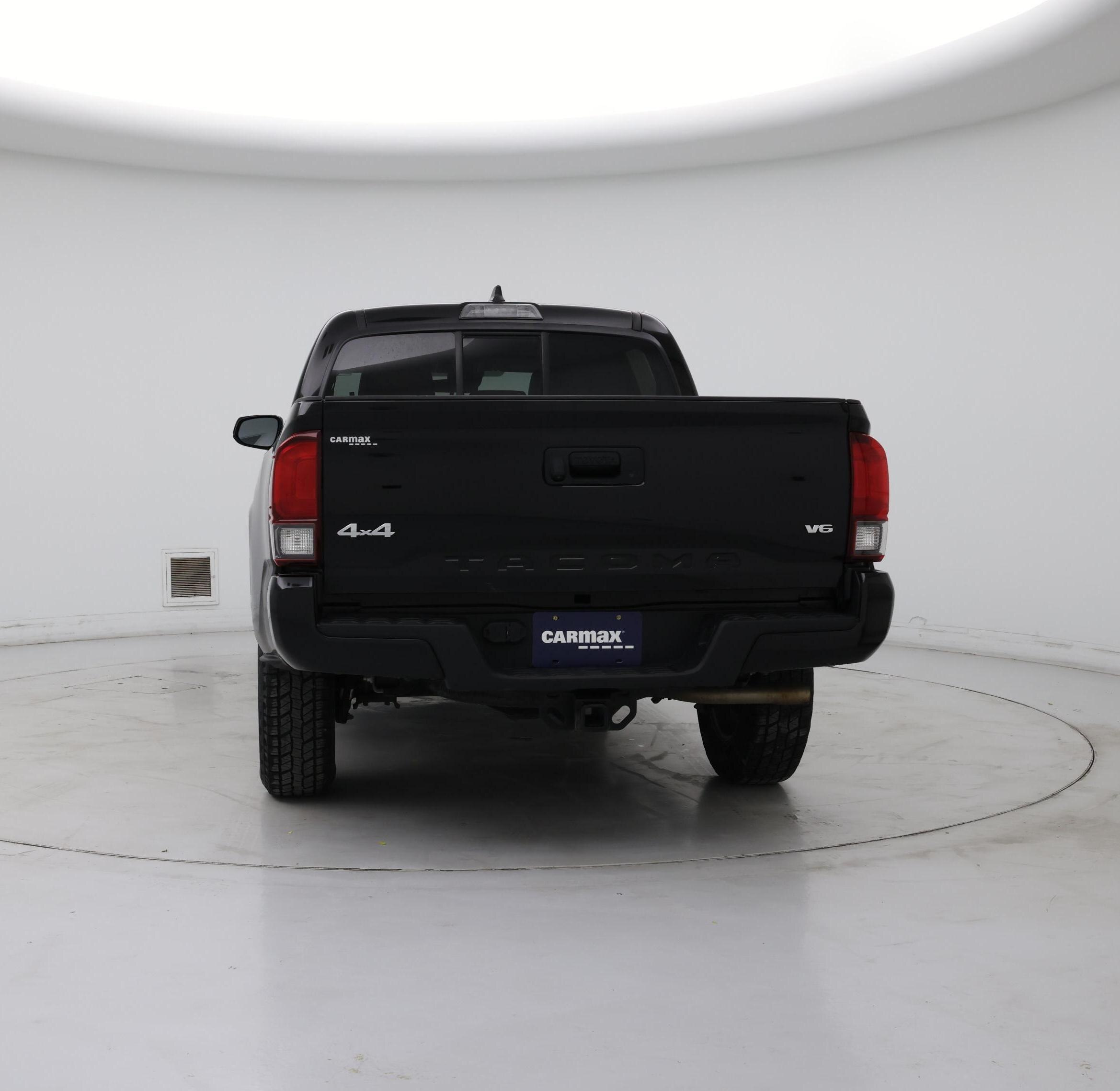 Thumbnail: 2023 Toyota Tacoma - 6