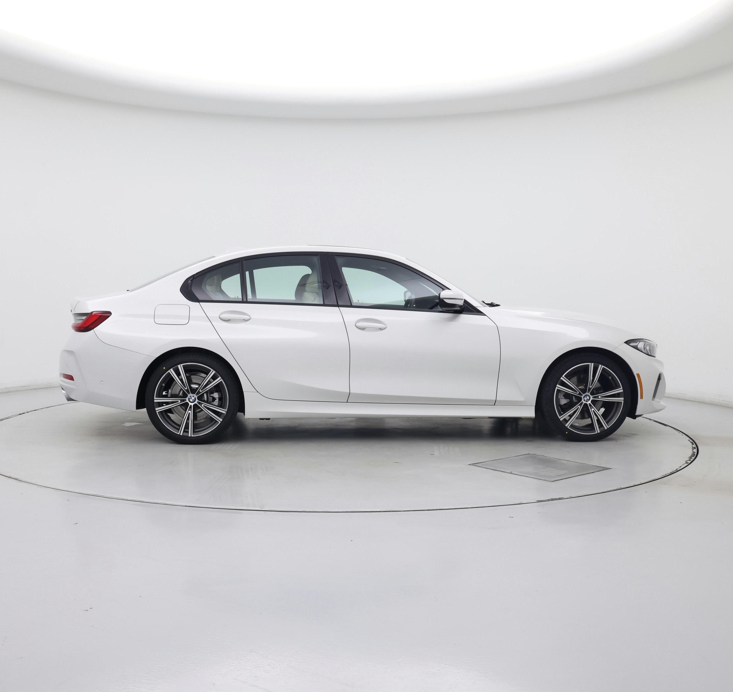 Thumbnail: 2023 BMW 3 Series - 7