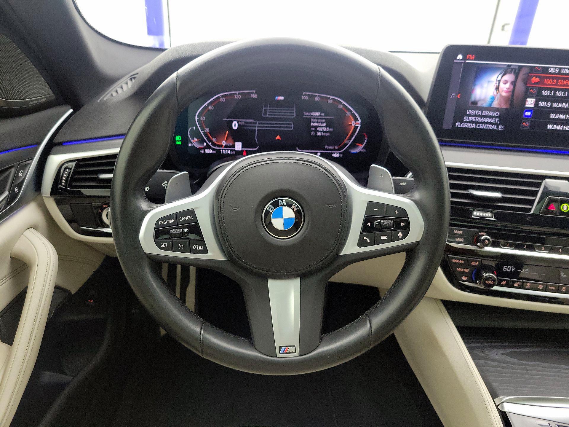 Thumbnail: 2023 BMW 5 Series - 10