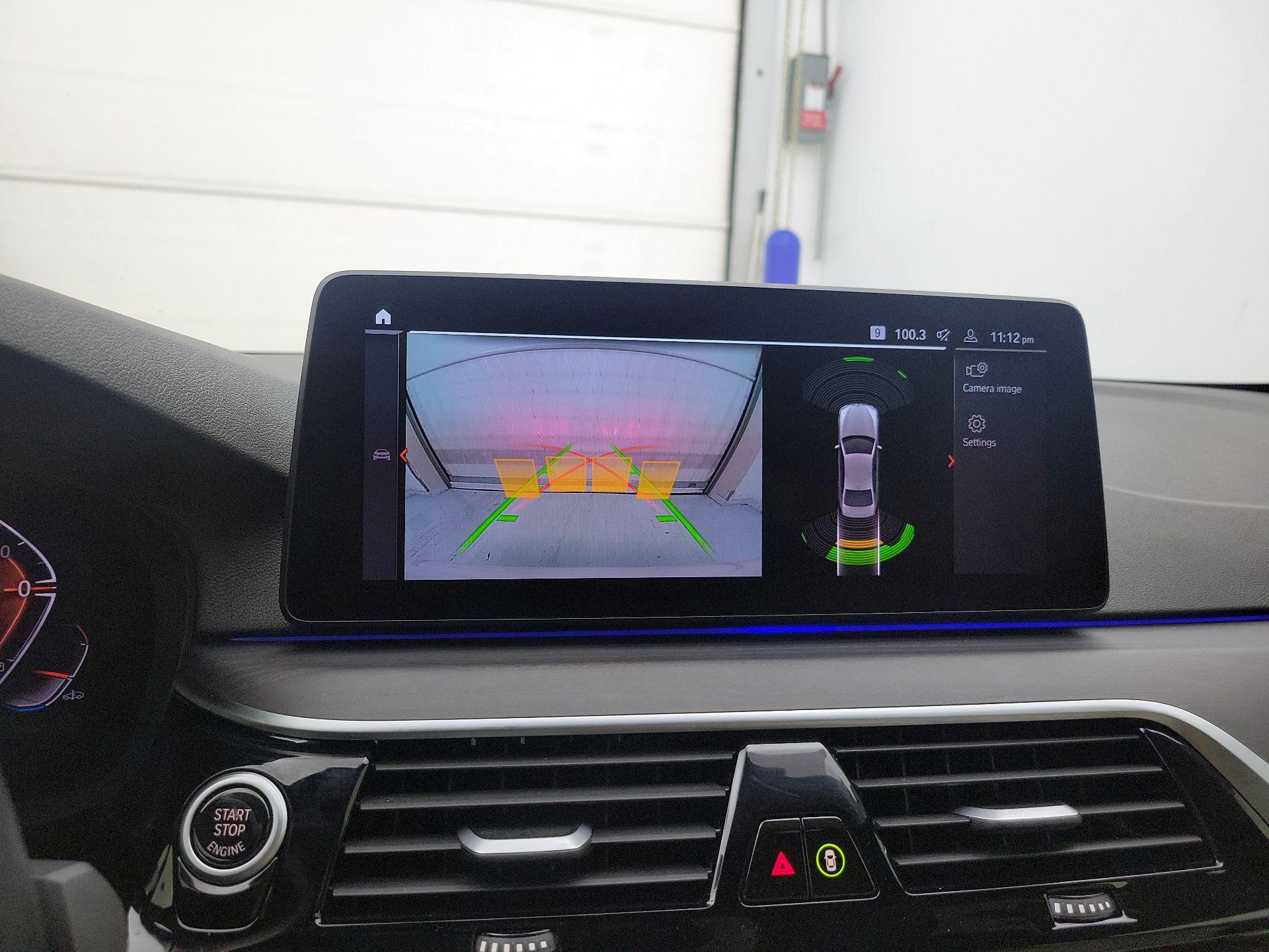 Thumbnail: 2023 BMW 5 Series - 15