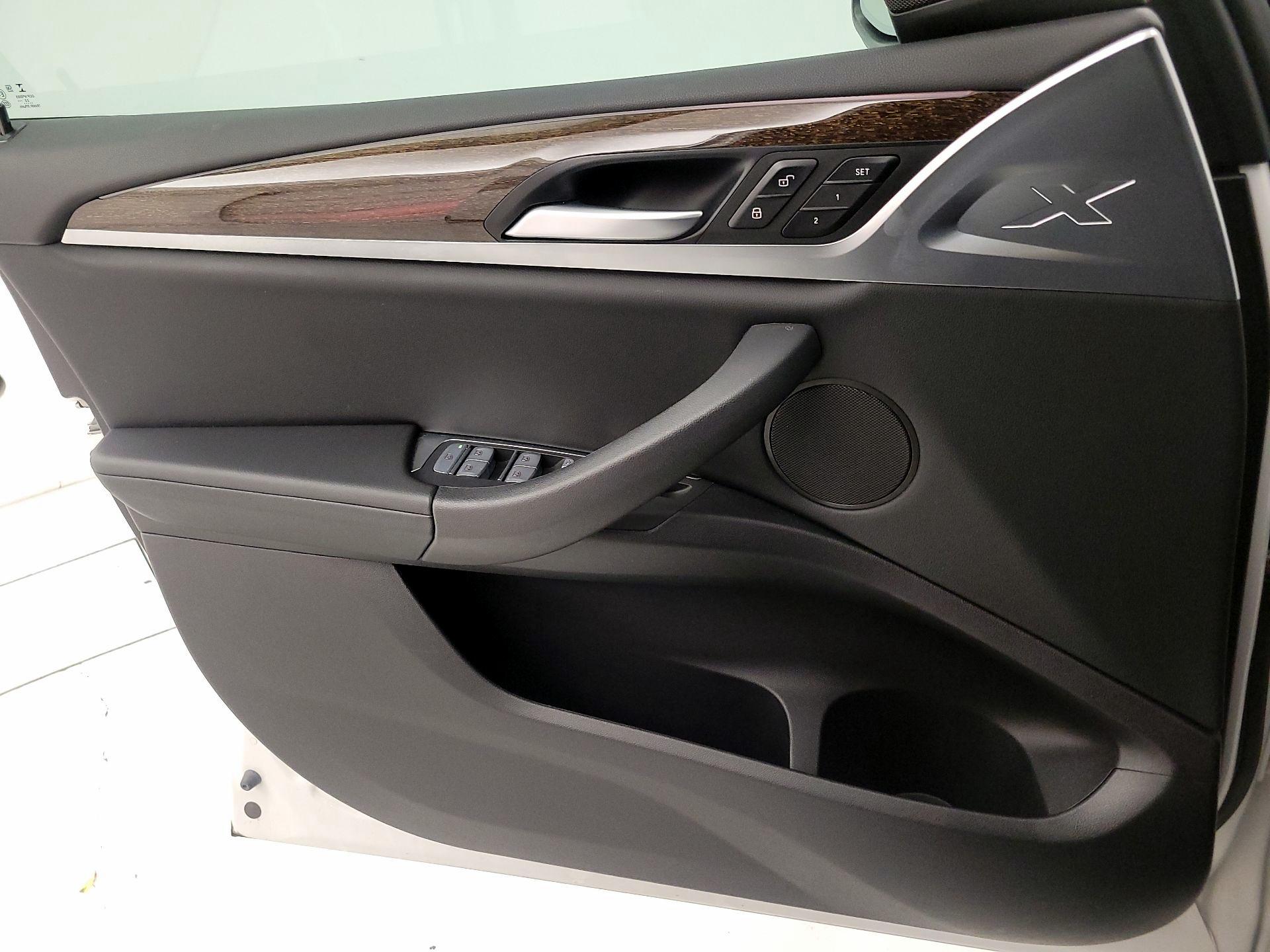 Thumbnail: 2023 BMW X3 - 12