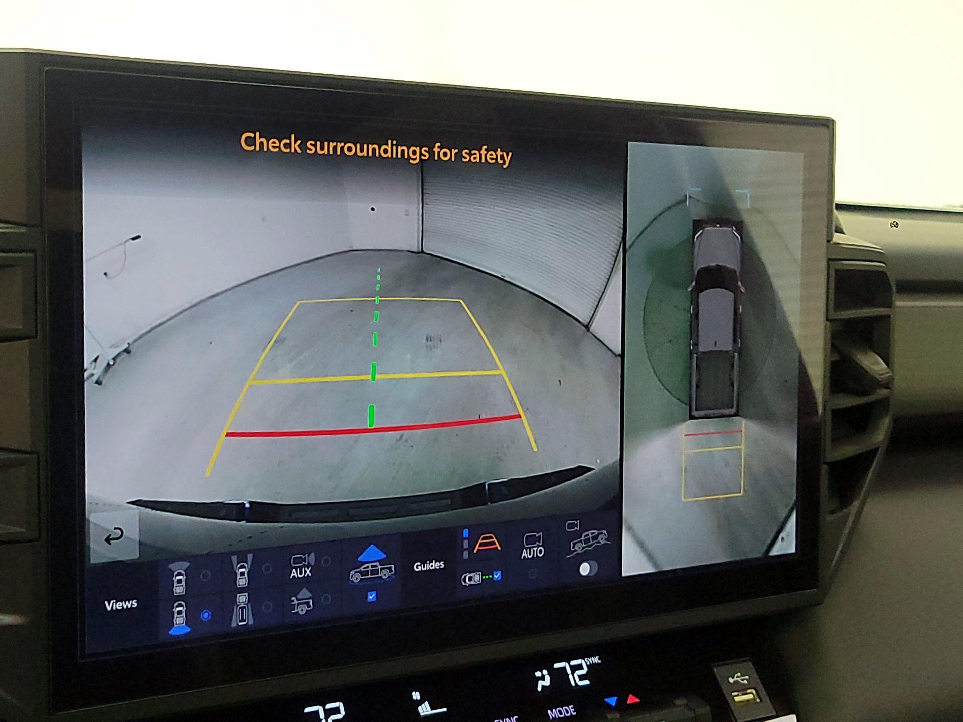 Thumbnail: 2025 Toyota Tundra - 14