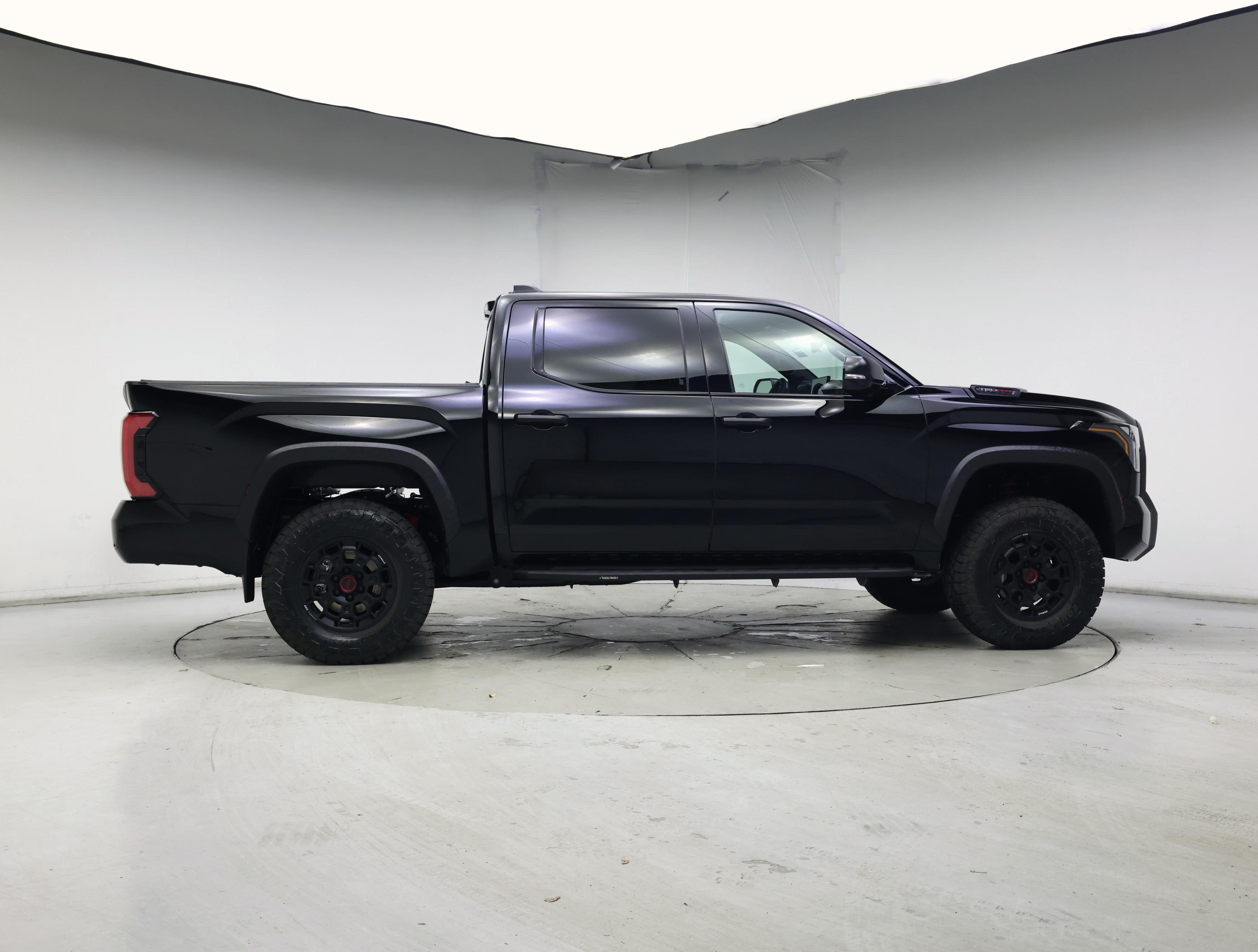 Thumbnail: 2025 Toyota Tundra - 7