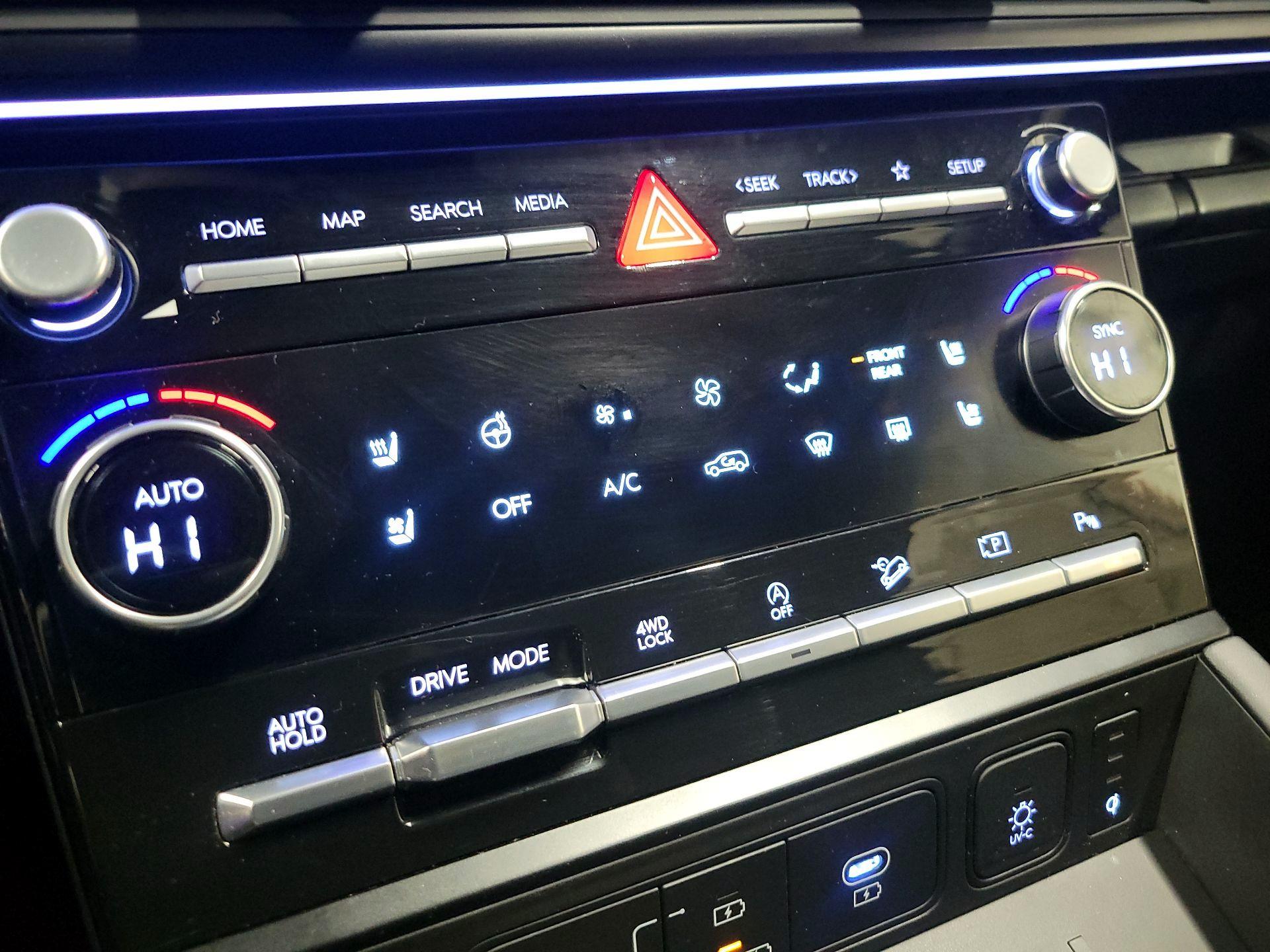 Thumbnail: 2024 Hyundai Santa Fe - 17