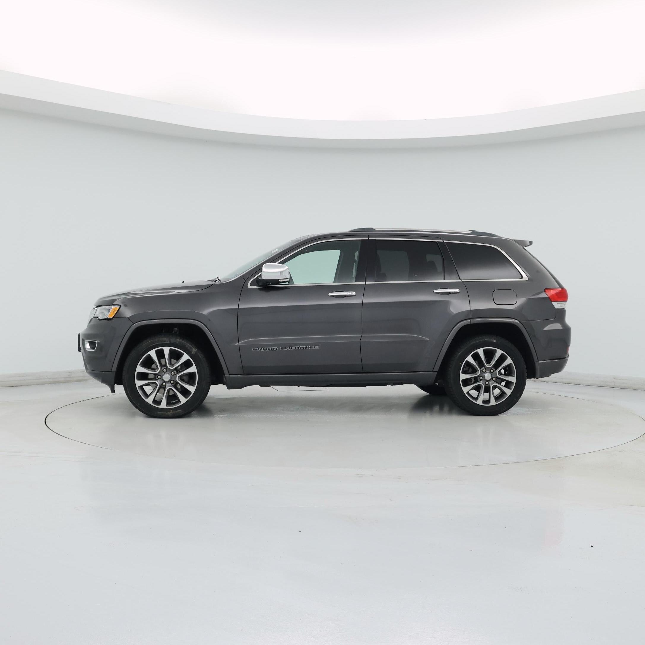 Thumbnail: 2018 Jeep Grand Cherokee - 3