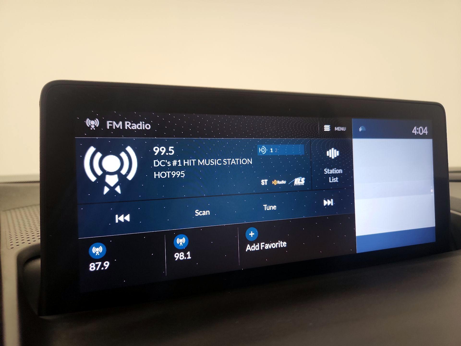 Thumbnail: 2024 Acura RDX - 16